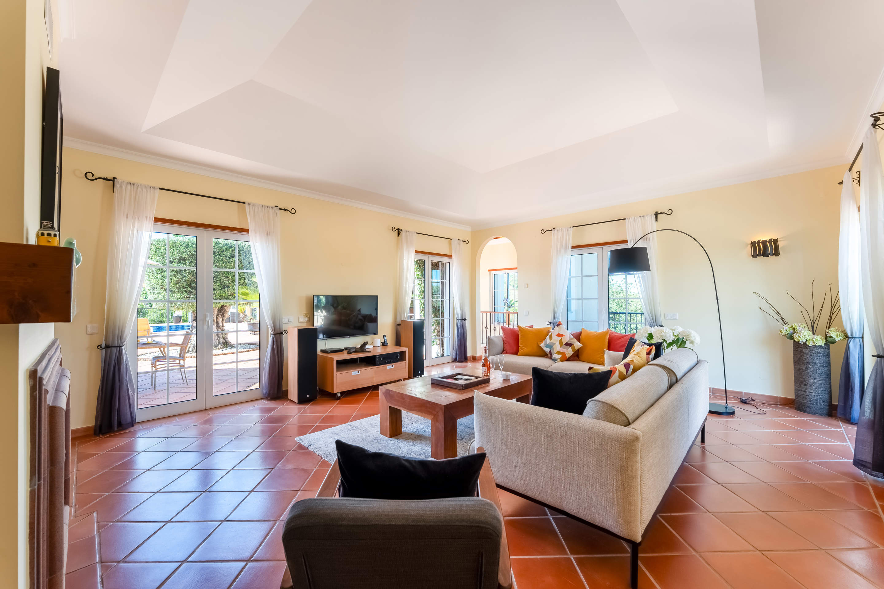 Casa Serena, 3 bedroom villa in Almancil, Algarve