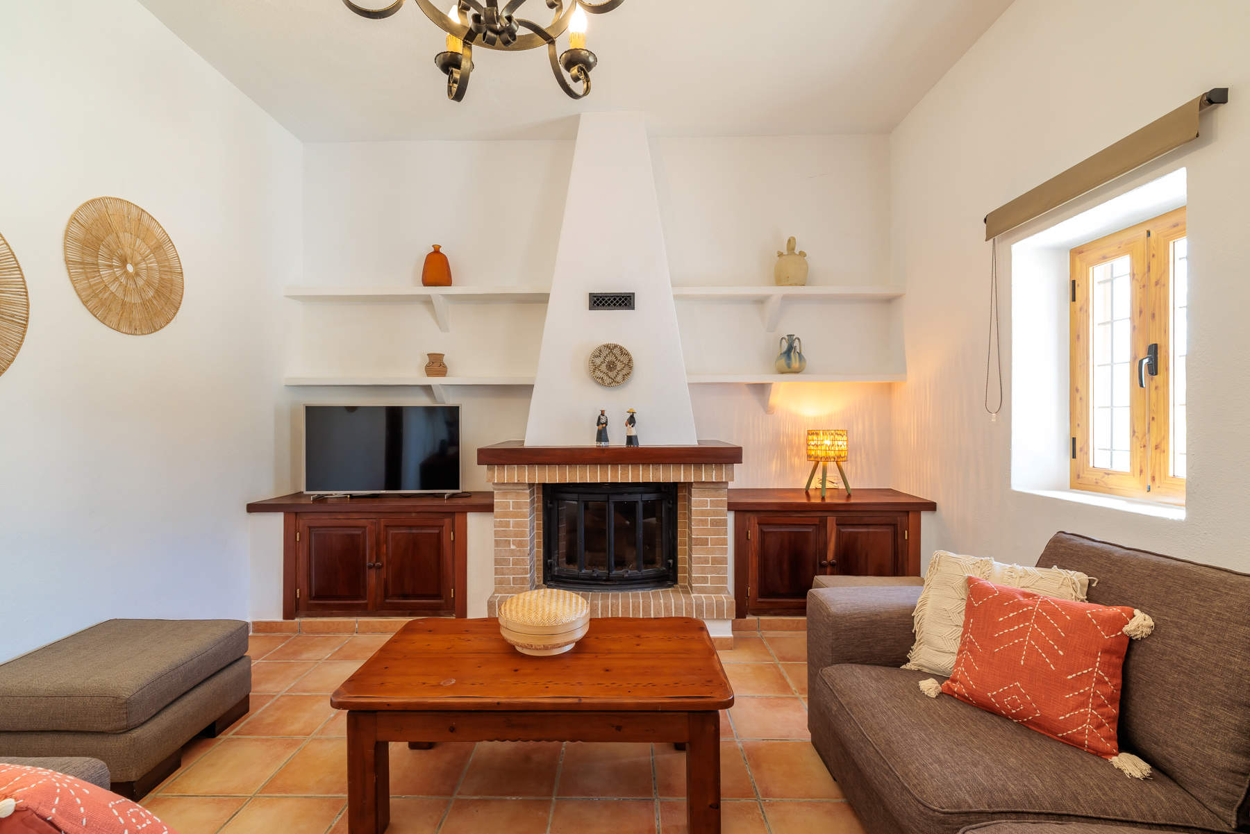 Villa Los Naranjos, 3 bedroom villa in East Coast, Ibiza