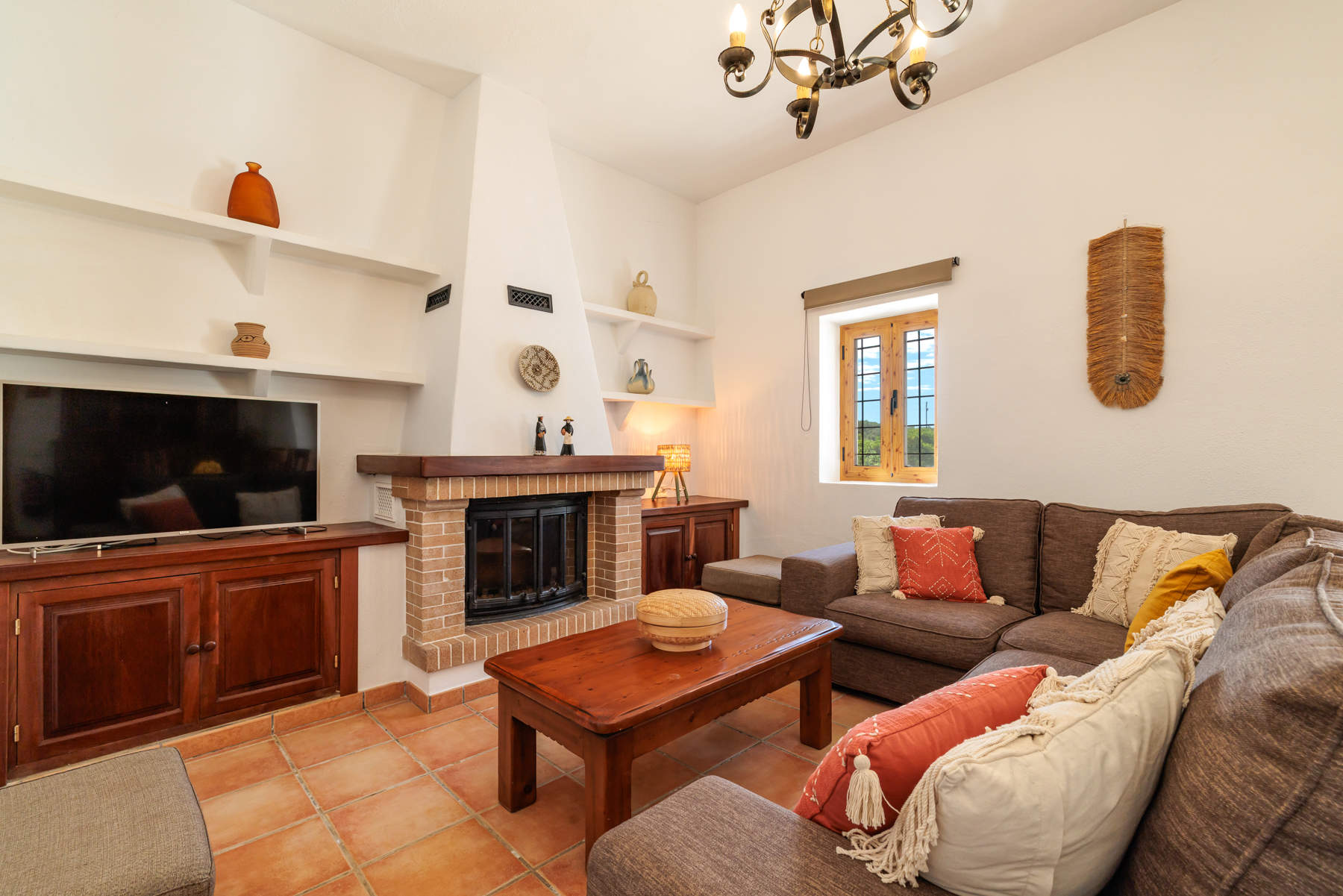 Villa Los Naranjos, 3 bedroom villa in East Coast, Ibiza