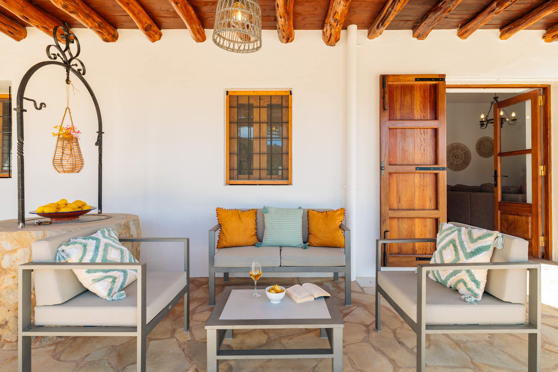 Villa Los Naranjos, 3 bedroom villa in East Coast, Ibiza