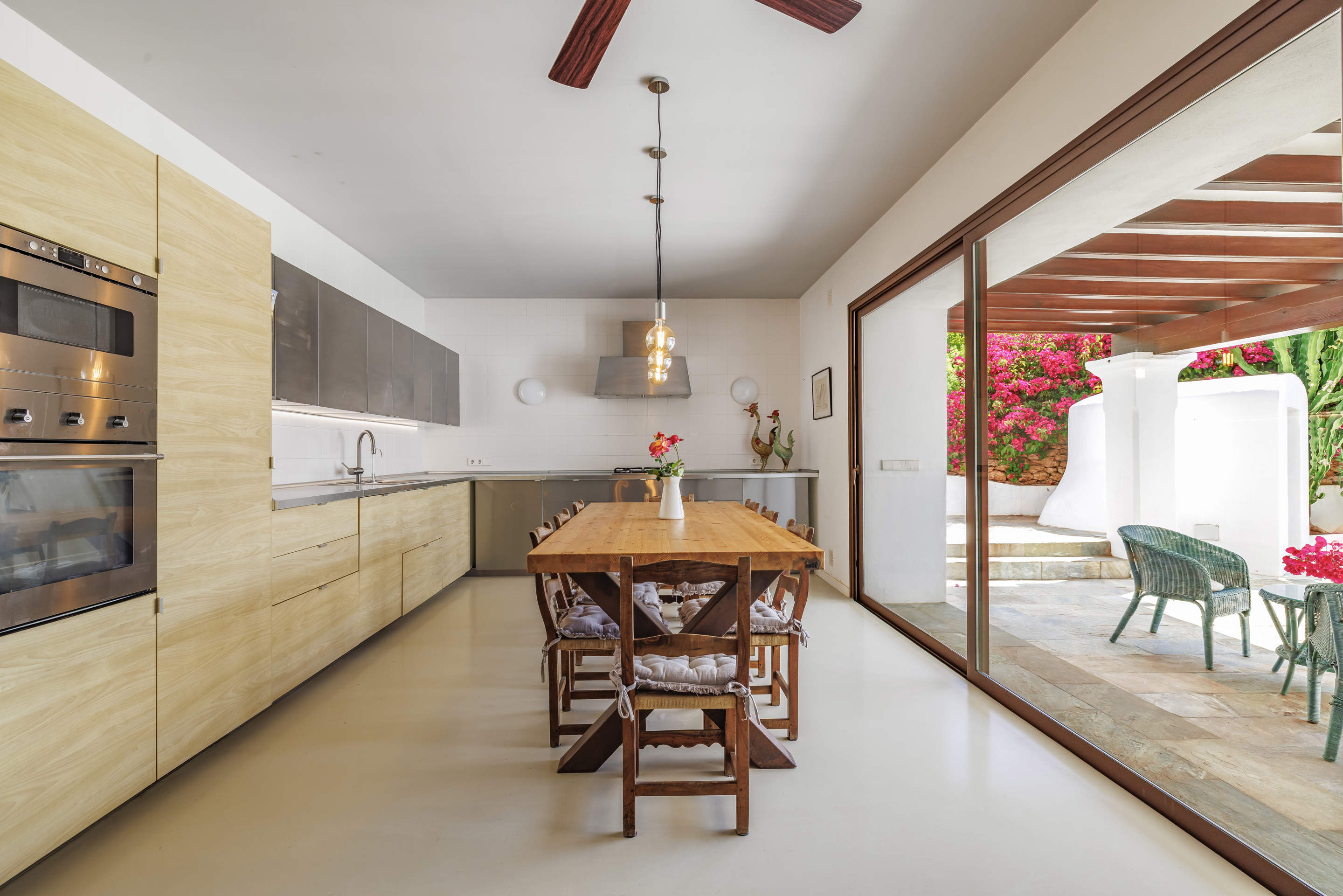 Casa San Carlos, 4 bedroom villa in Inland Villages &  North Coast, Ibiza