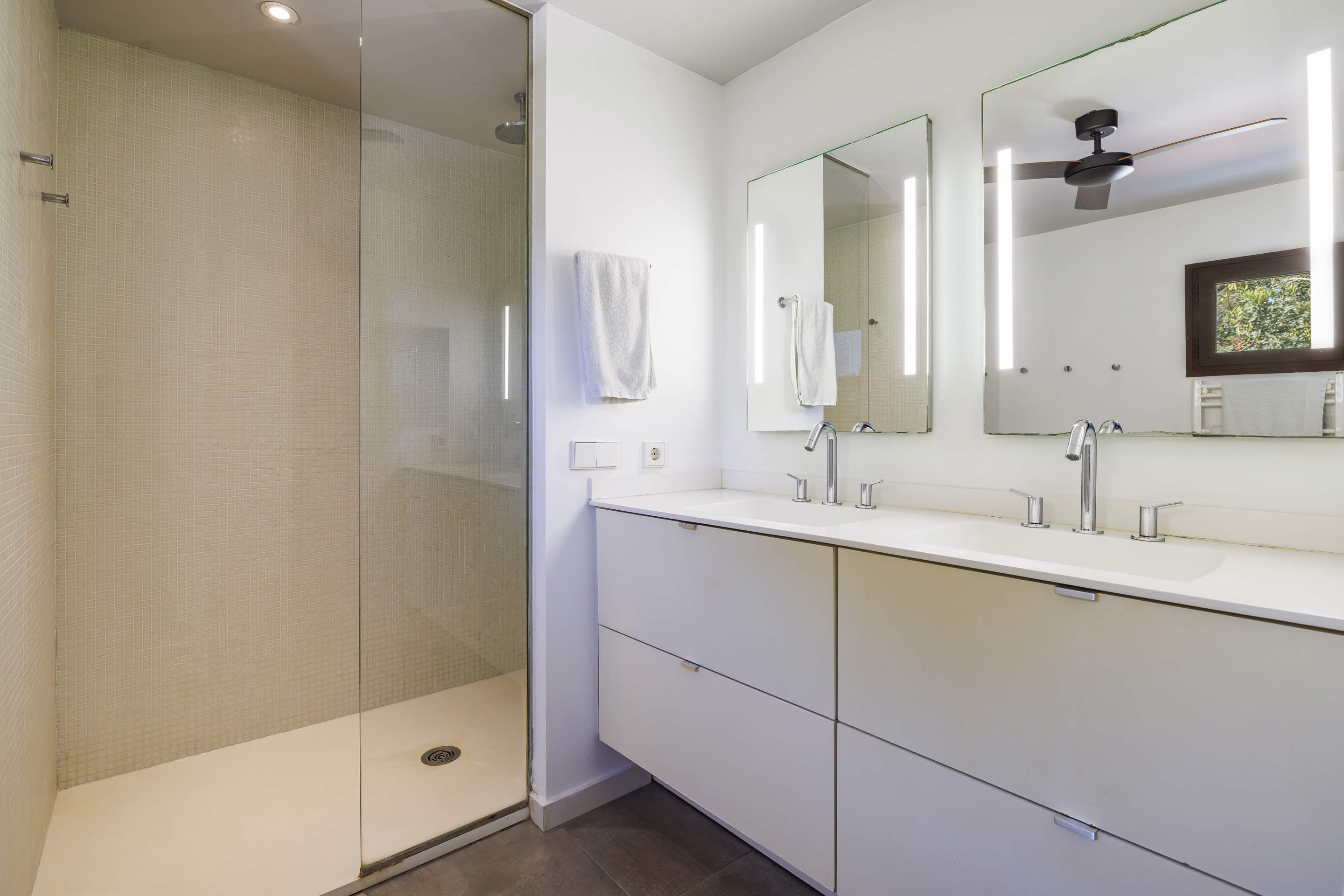 Casa San Carlos, 4 bedroom villa in Inland Villages &  North Coast, Ibiza