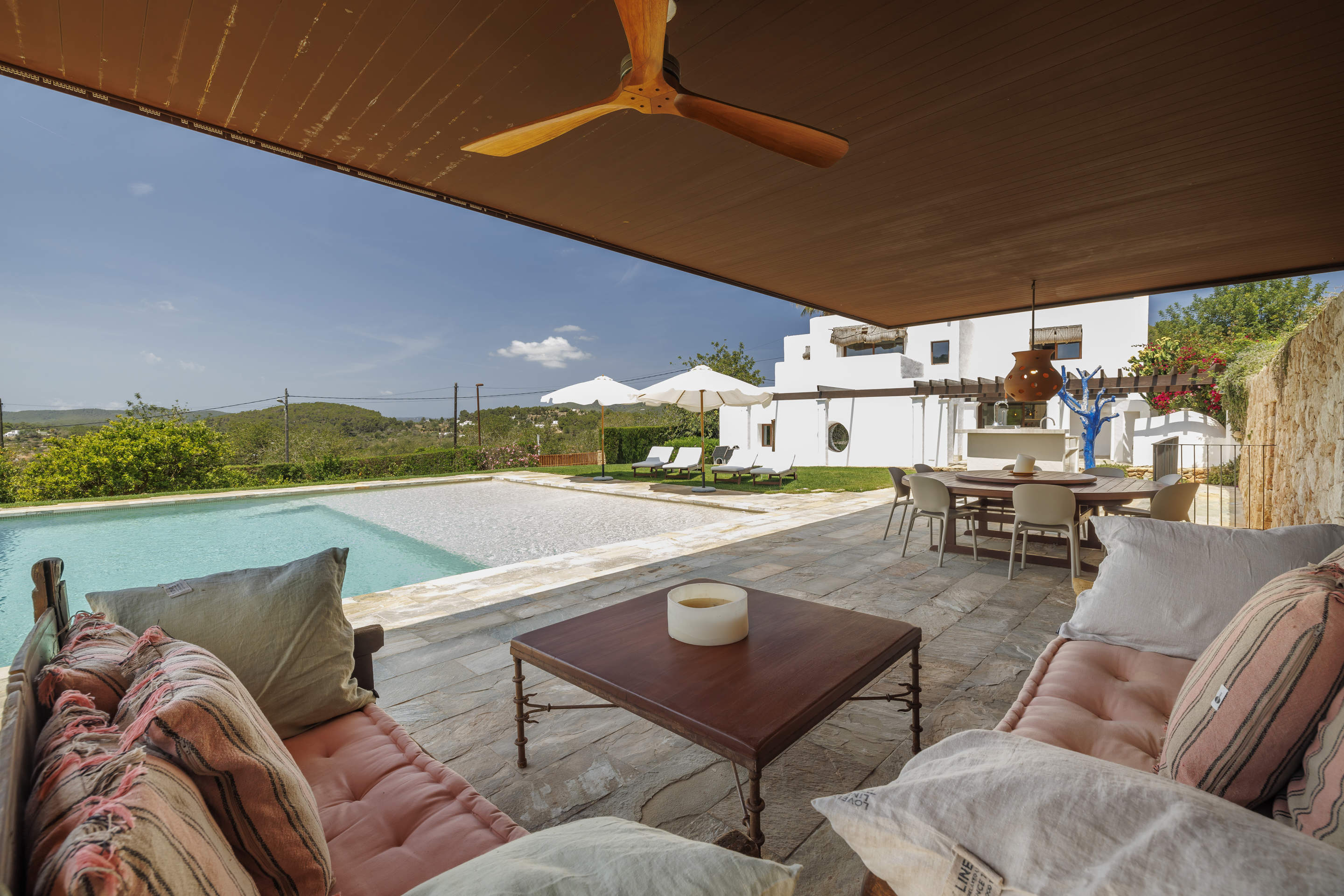 Casa San Carlos, 4 bedroom villa in Inland Villages &  North Coast, Ibiza
