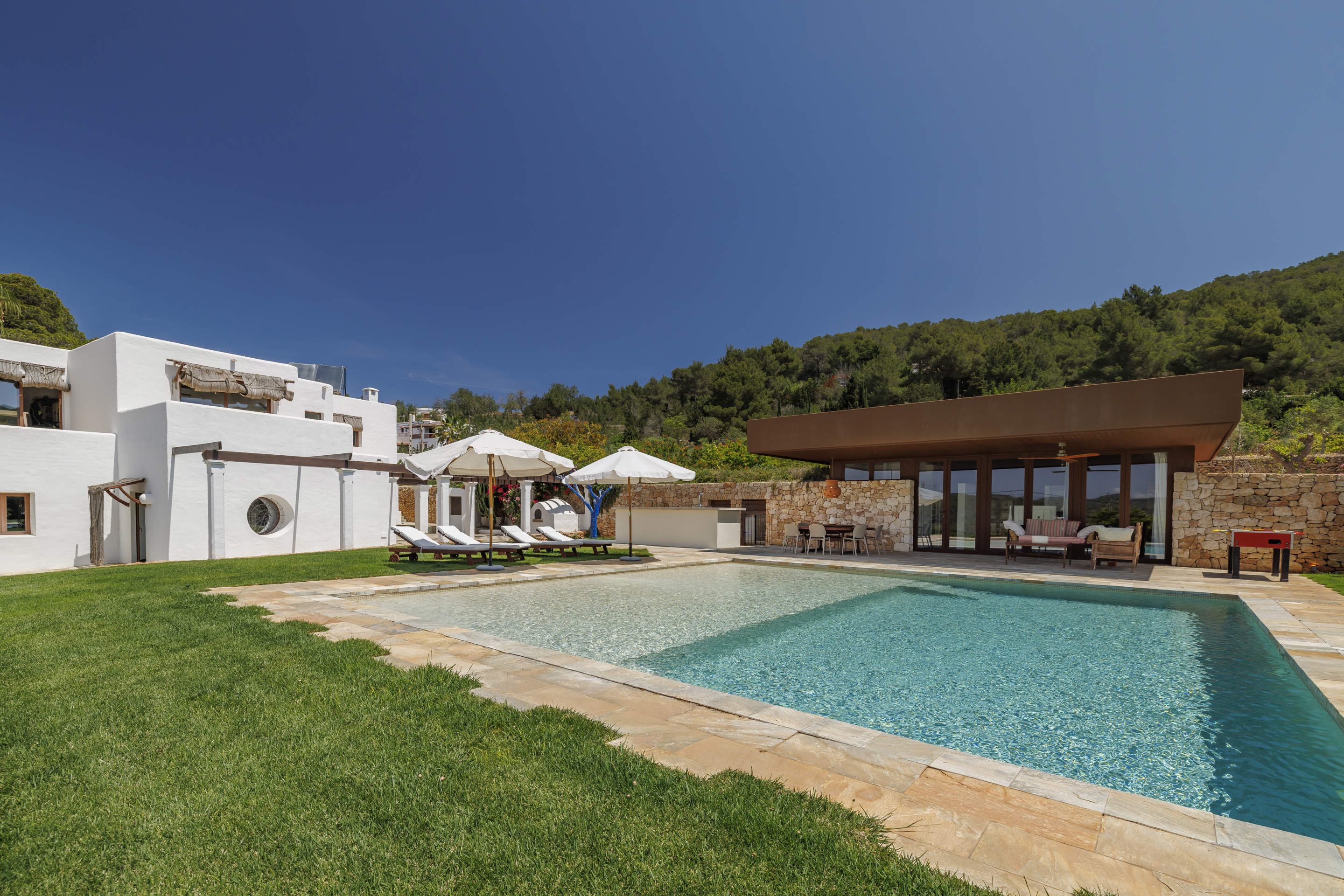 Casa San Carlos, 4 bedroom villa in Inland Villages &  North Coast, Ibiza