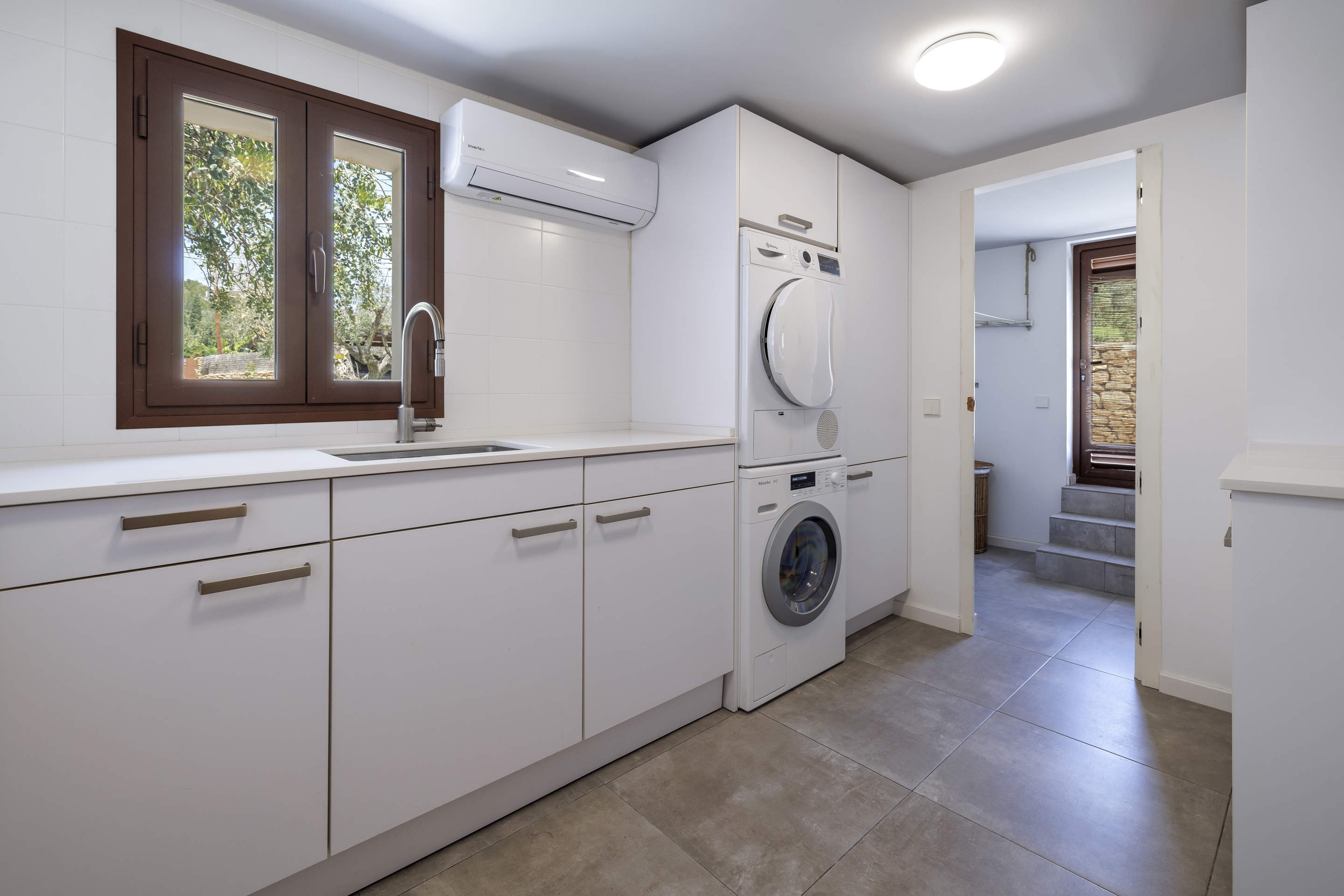 Casa San Carlos, 4 bedroom villa in Inland Villages &  North Coast, Ibiza