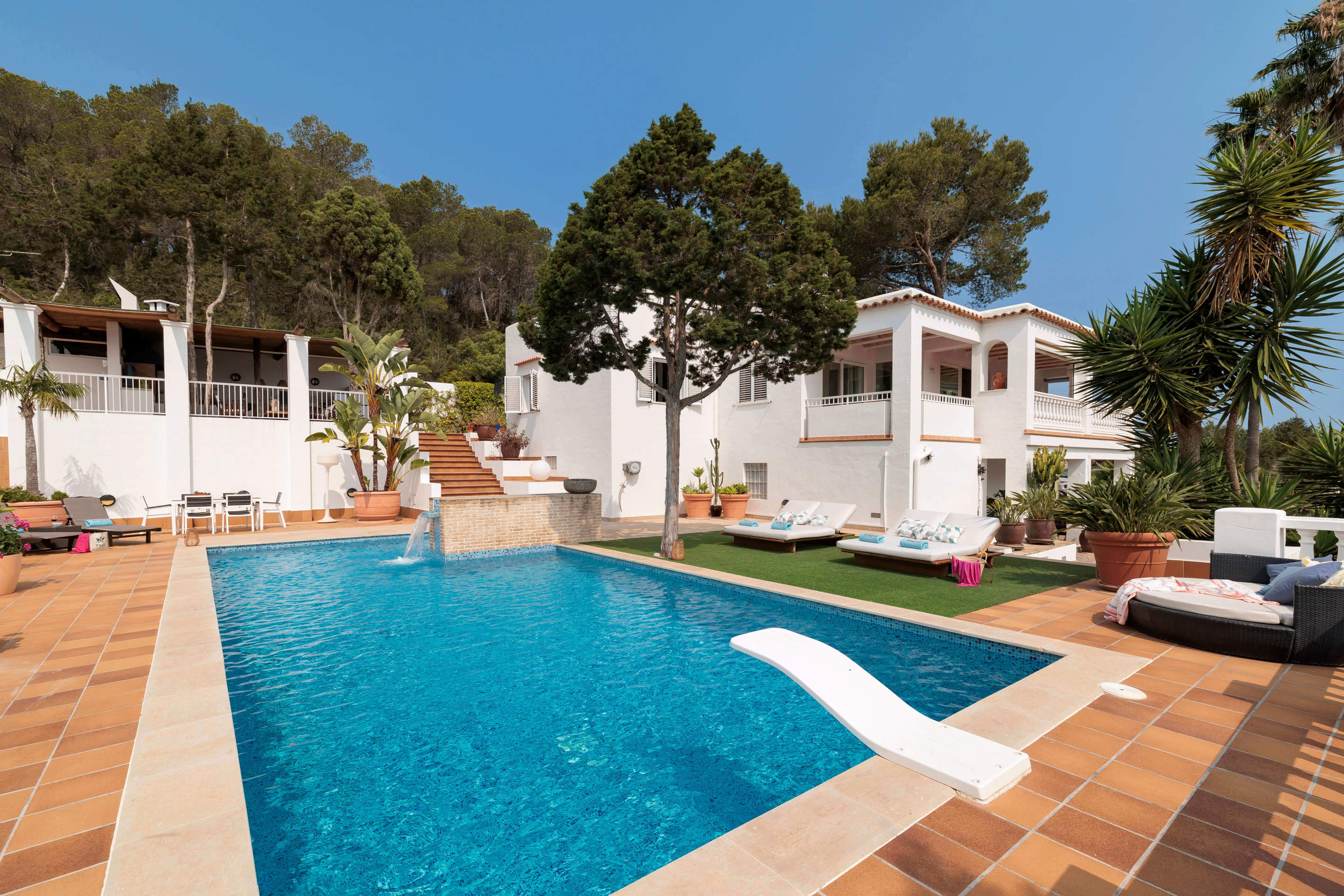 Casa De Dalt, 3 bedroom villa in Inland Villages &  North Coast, Ibiza