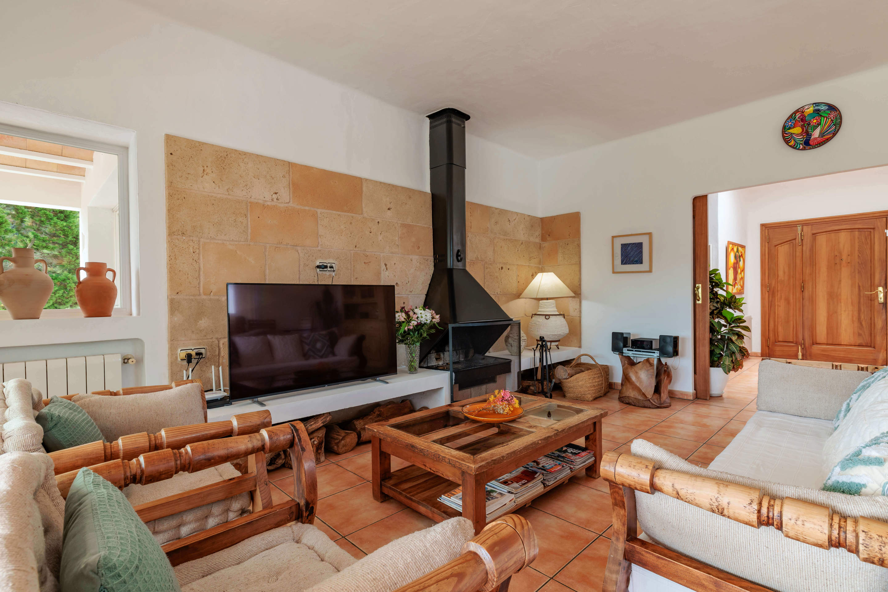 Casa De Dalt, 3 bedroom villa in Inland Villages &  North Coast, Ibiza