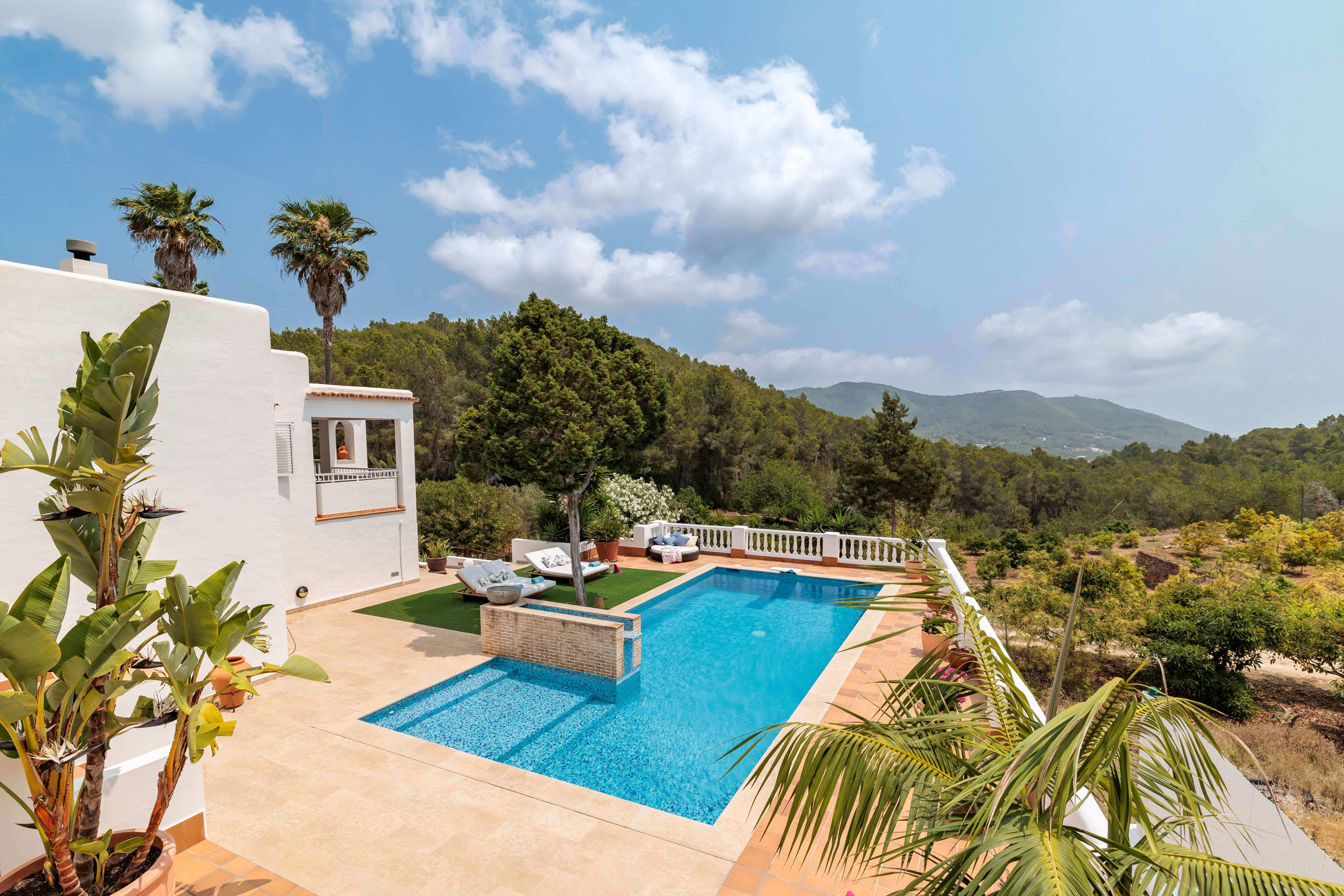 Casa De Dalt, 3 bedroom villa in Inland Villages &  North Coast, Ibiza
