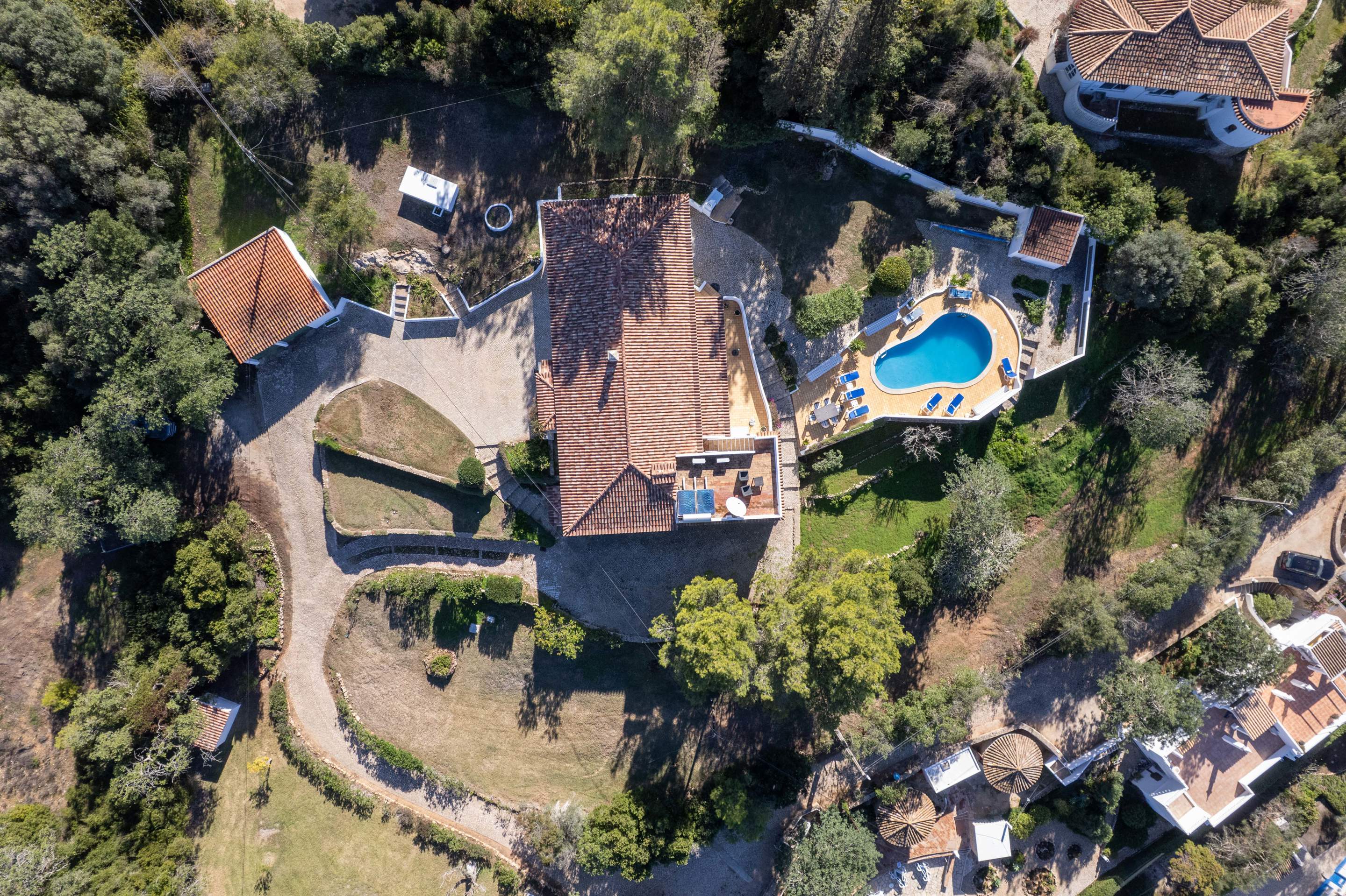 Villa Belcarina, 4 bedroom villa in Gale, Vale da Parra and Guia, Algarve