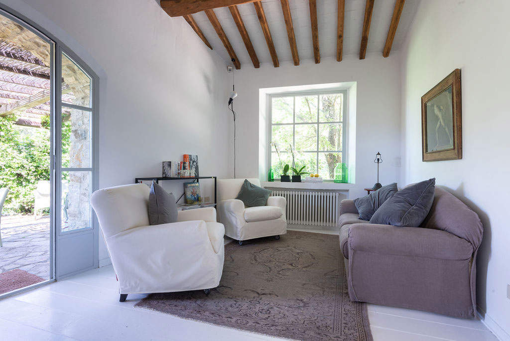 Villa Grande Main Villa, Cottage,Studio & Barn, Incl Breakfast, 11 bedroom villa in Chianti & Countryside, Tuscany