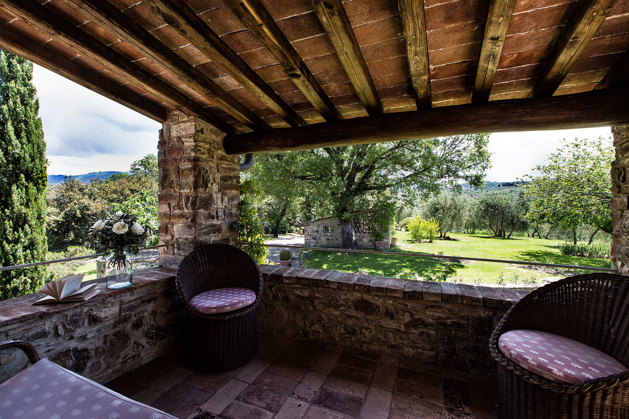 Villa Grande Main Villa, Cottage,Studio & Barn, Incl Breakfast, 11 bedroom villa in Chianti & Countryside, Tuscany