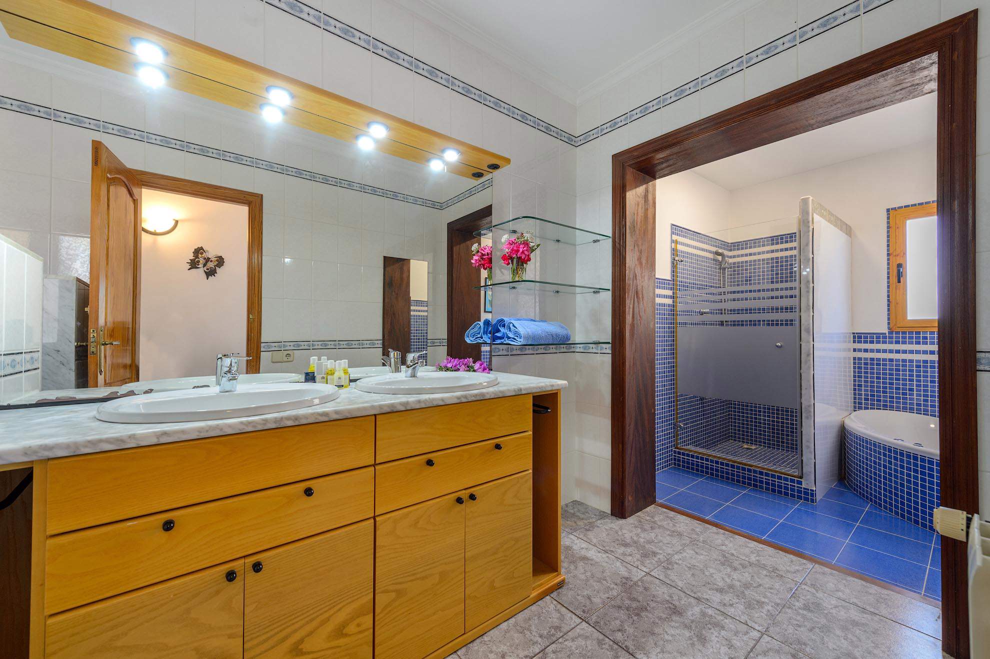 Sa Carocca, 4 bedroom villa in Ibiza Town and the South Coast, Ibiza