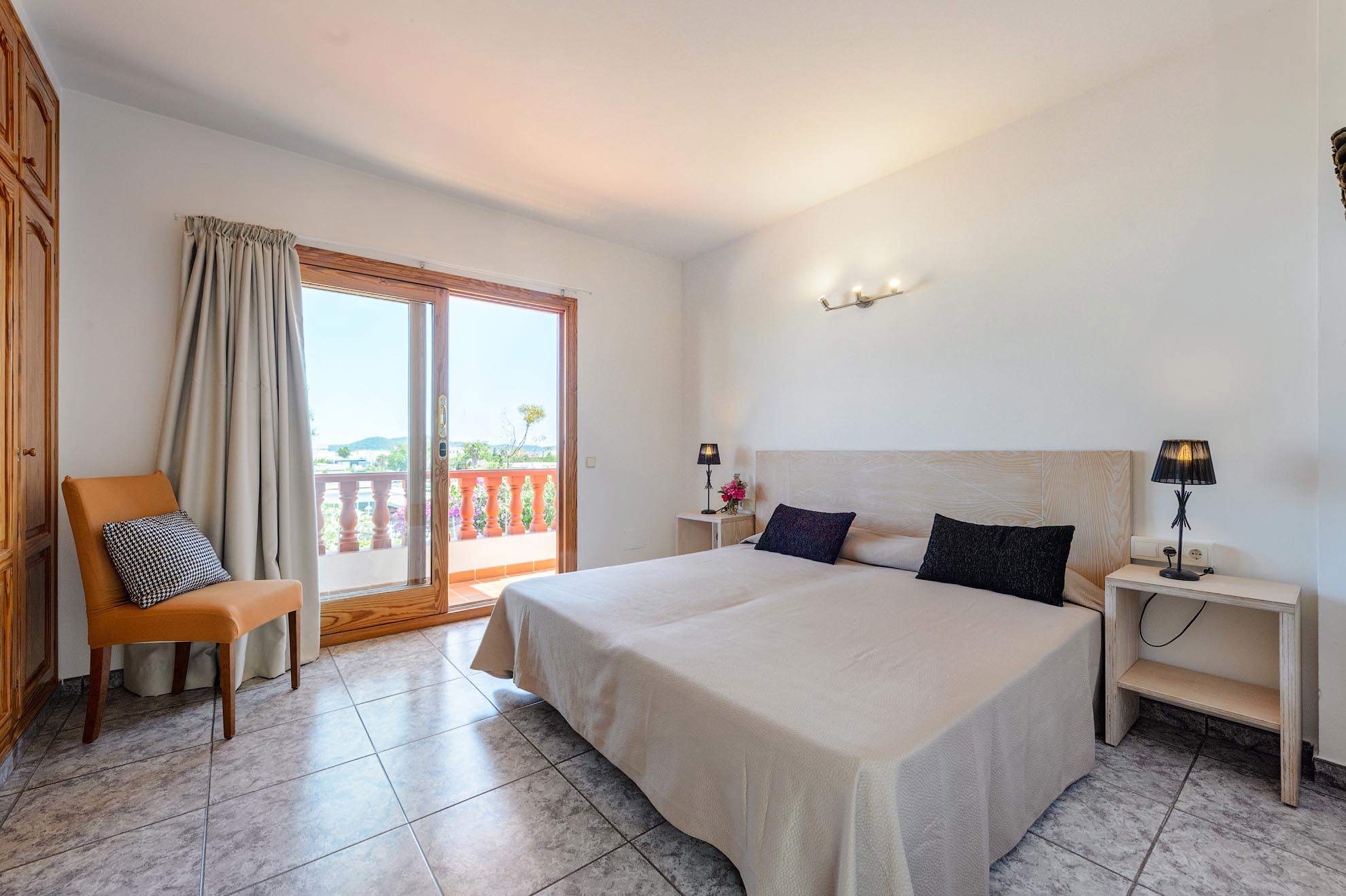 Sa Carocca, 4 bedroom villa in Ibiza Town and the South Coast, Ibiza