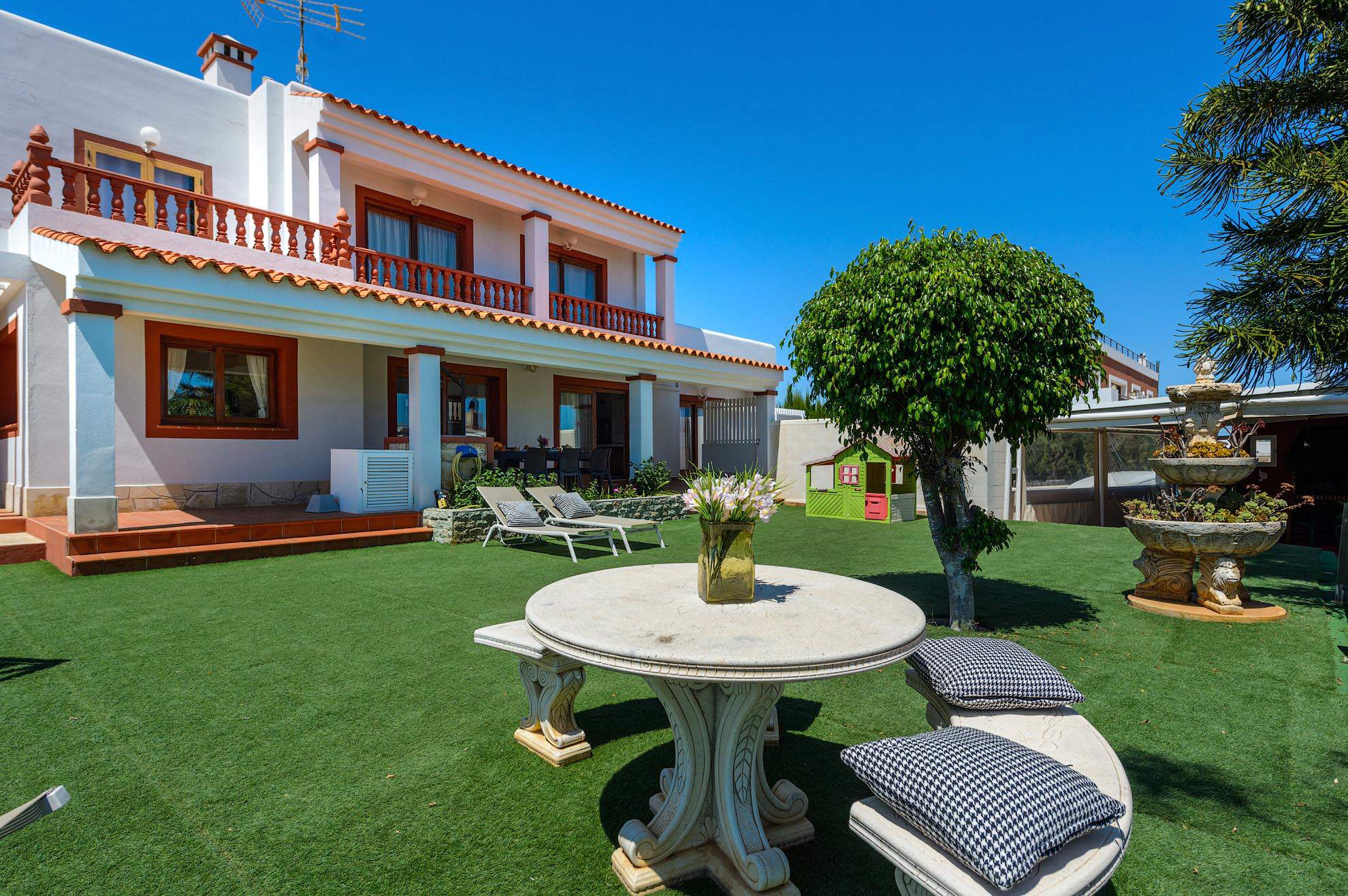 Sa Carocca, 4 bedroom villa in Ibiza Town and the South Coast, Ibiza