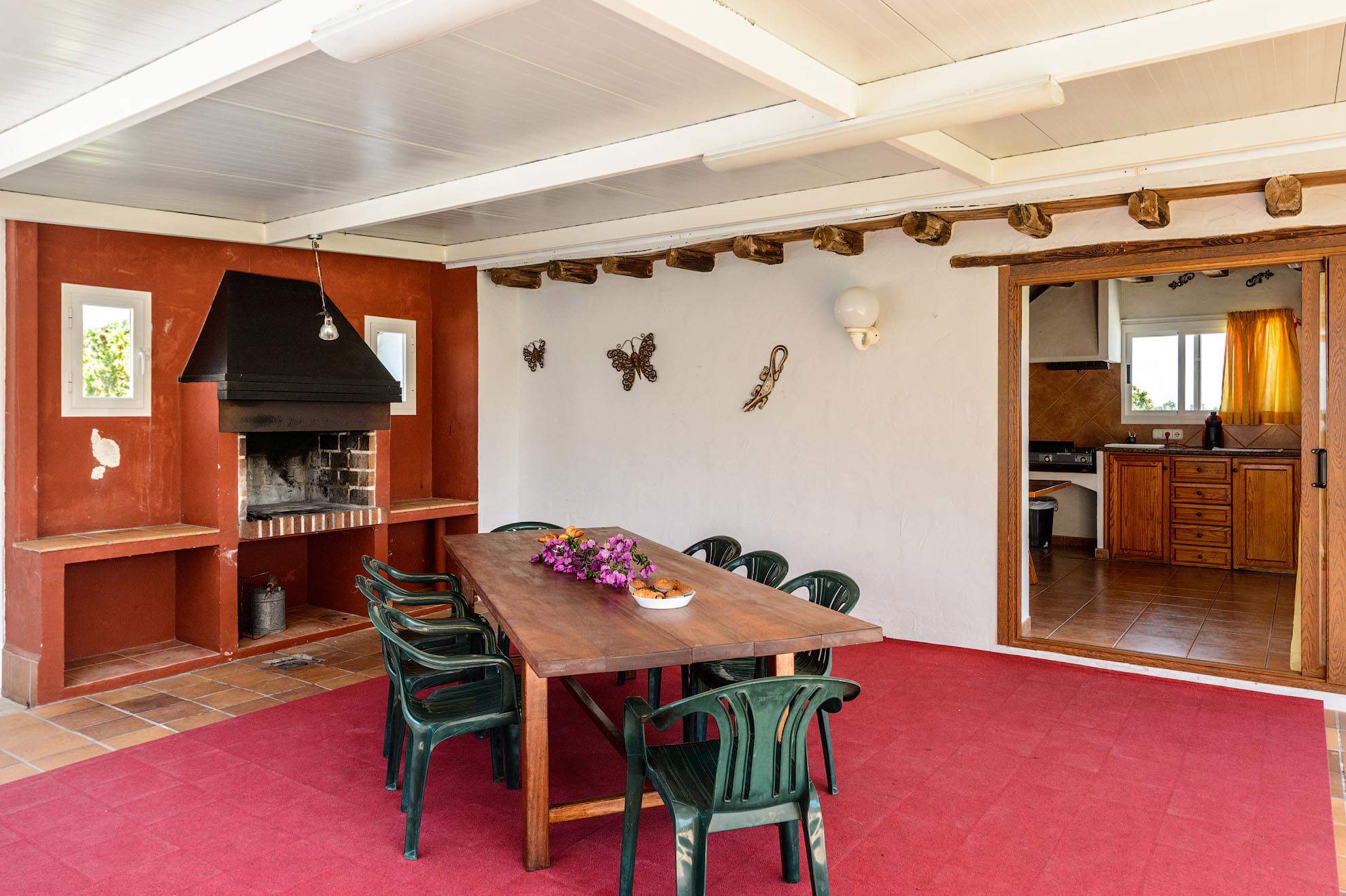 Sa Carocca, 4 bedroom villa in Ibiza Town and the South Coast, Ibiza