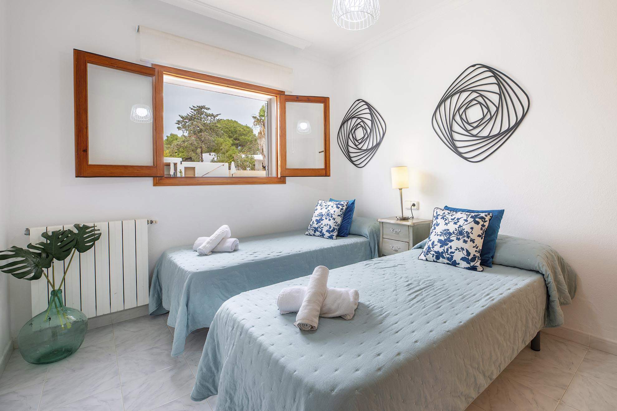Can Blai, 3 bedroom villa in Ibiza - East Coast, Ibiza