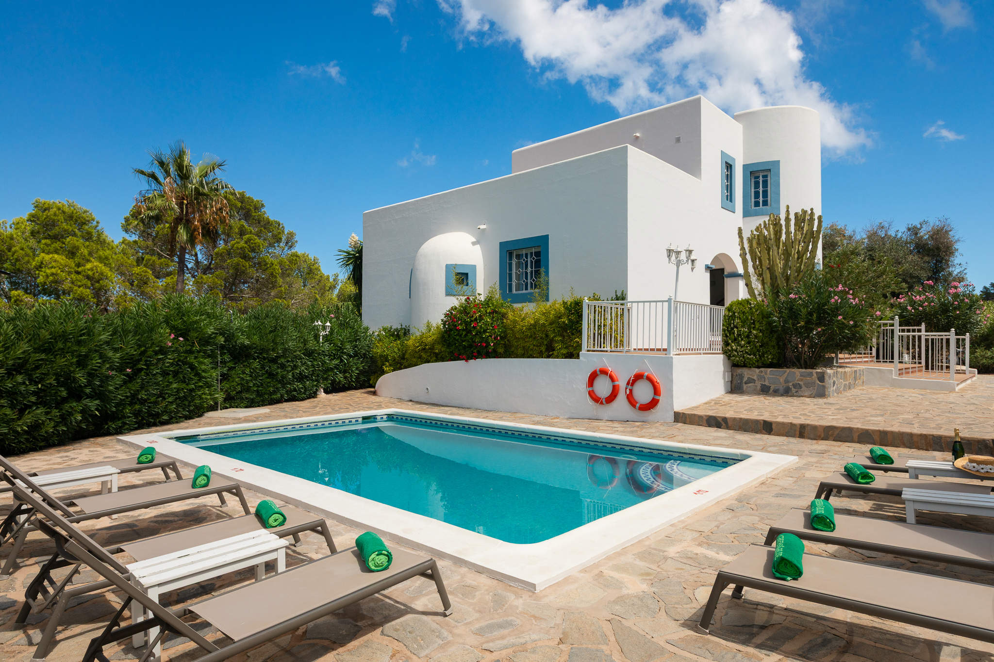 Sa Bassa Villa, 4 bedroom villa in Inland Villages &  North Coast, Ibiza