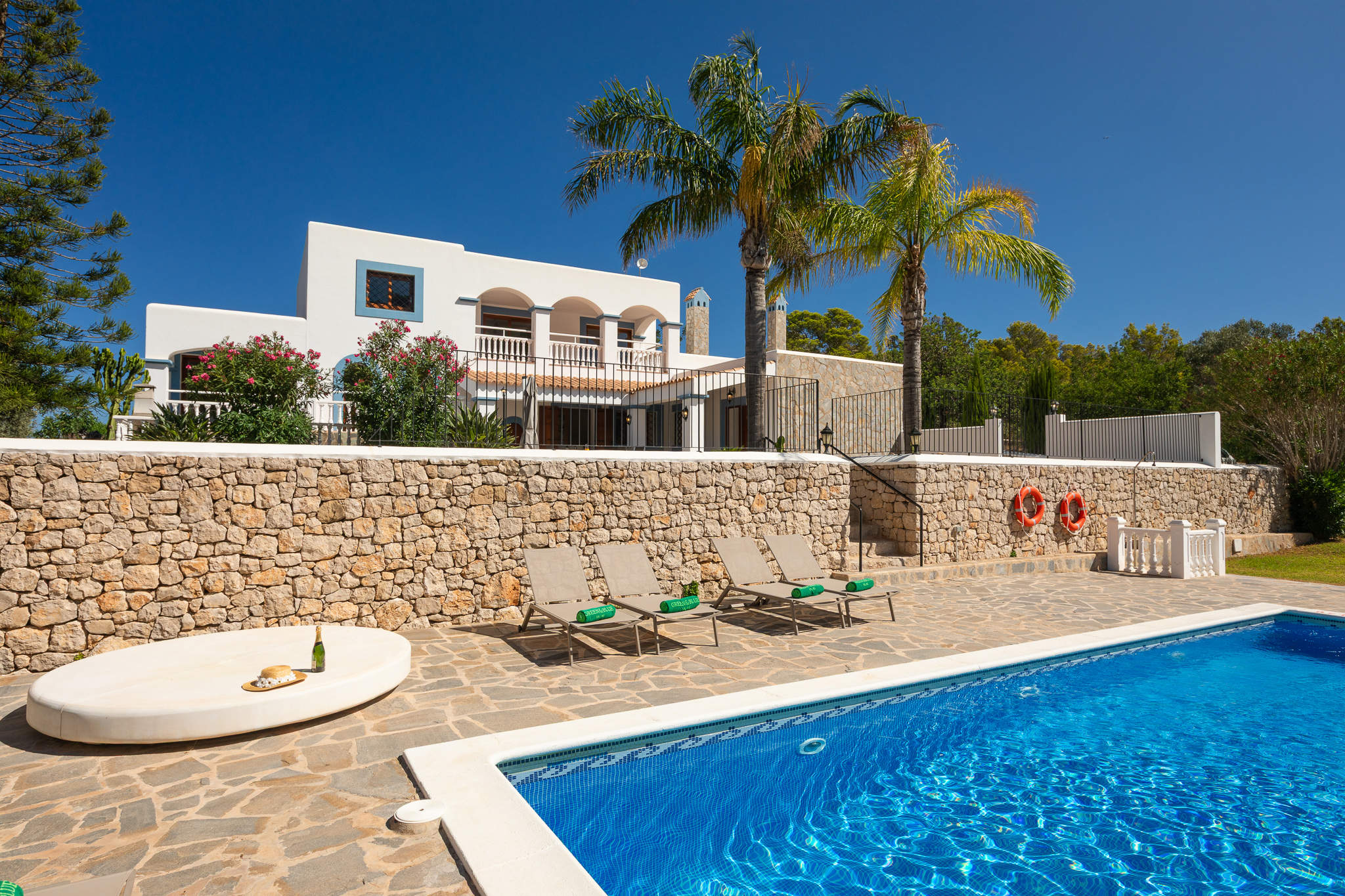 Cas Puig Villa, 5 bedroom villa in Inland Villages &  North Coast, Ibiza