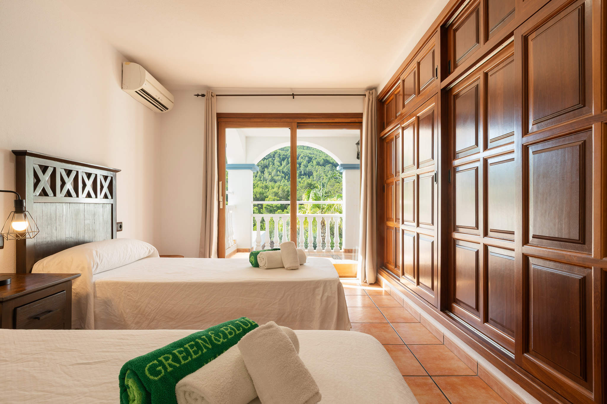 Cas Puig Villa, 5 bedroom villa in Inland Villages &  North Coast, Ibiza