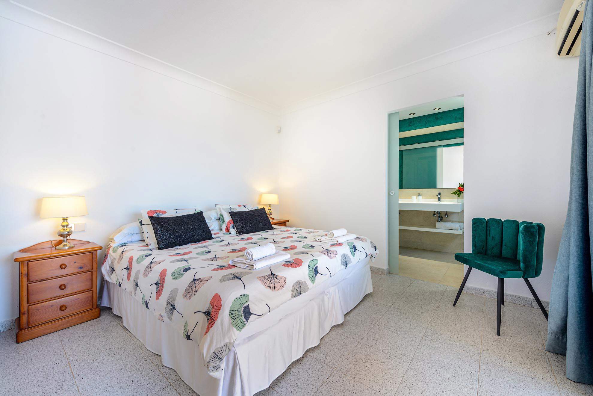 Sa Rota Family Villa, 4 bedroom villa in San Jose and South West Coast, Ibiza