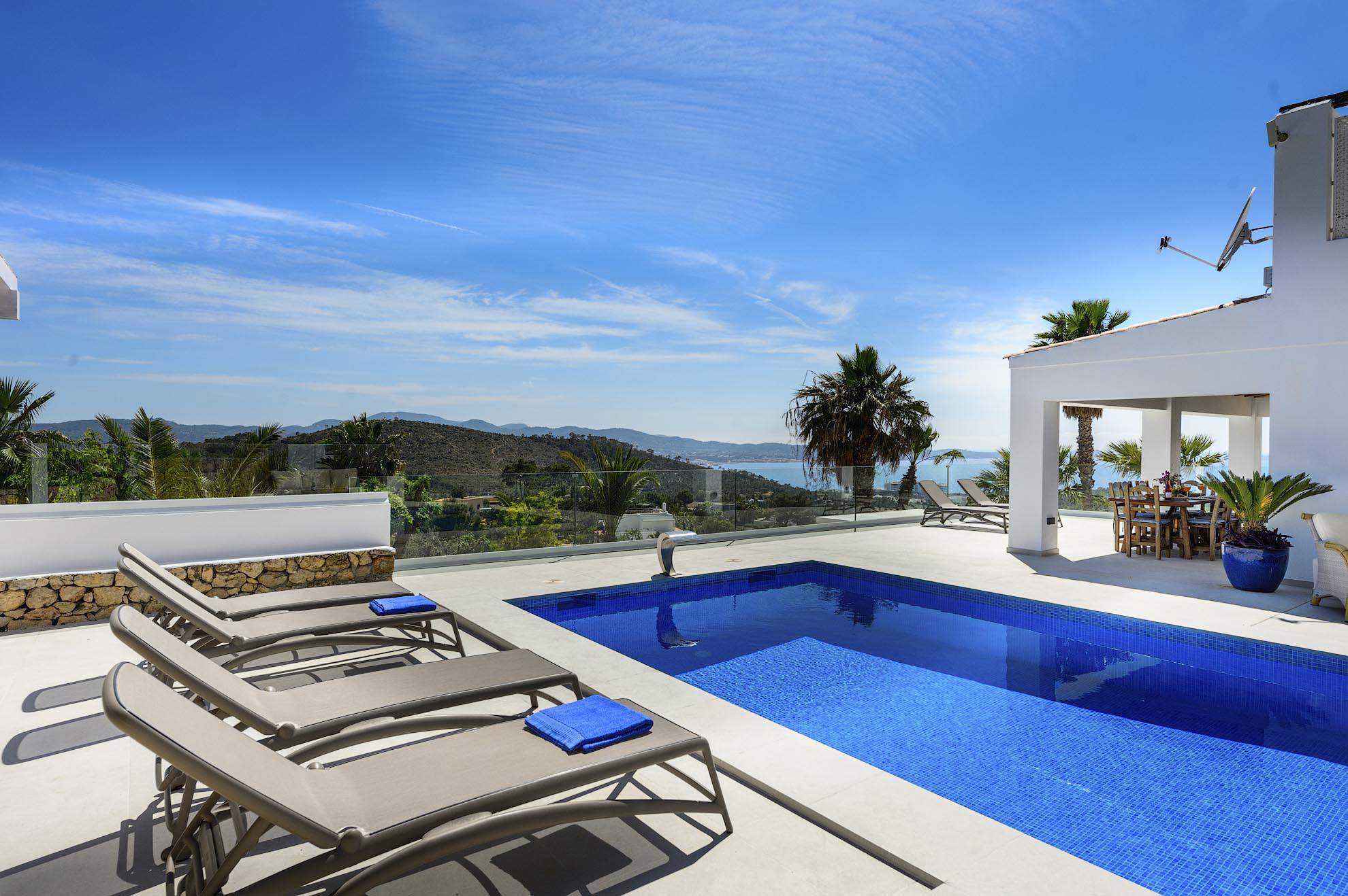 Sa Rota Family Villa, 4 bedroom villa in San Jose and South West Coast, Ibiza