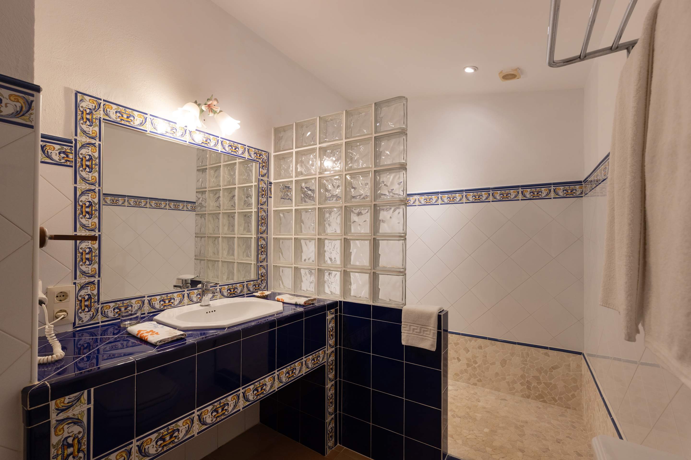 Finca Sea and Sky Llevant, 1 bedroom villa in Cala d'Or , Majorca