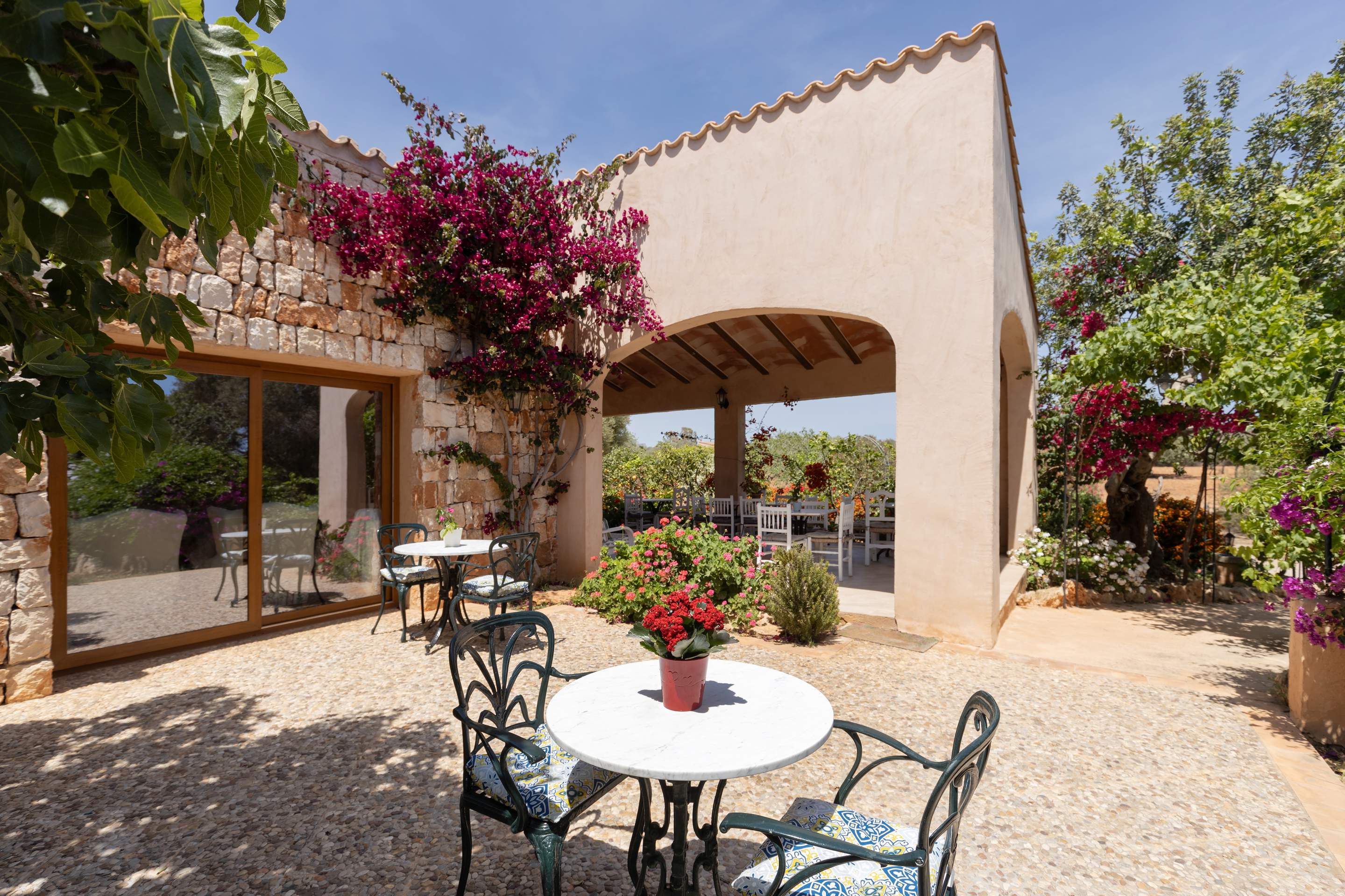 Finca Sea and Sky Studio Figueres, 1 bedroom villa in Cala d'Or , Majorca