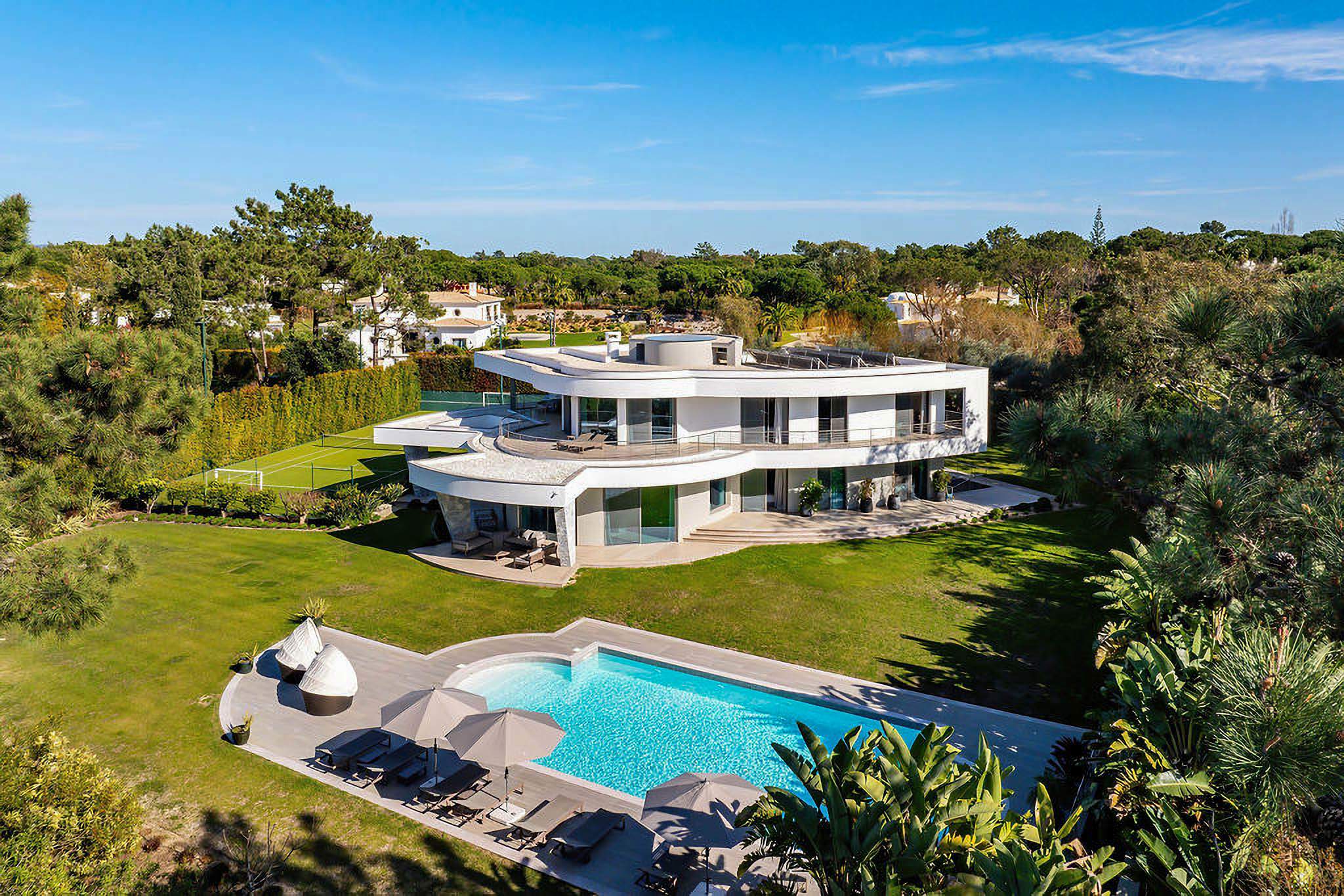 Casa Vouga, 5 bedroom villa in Quinta do Lago, Algarve