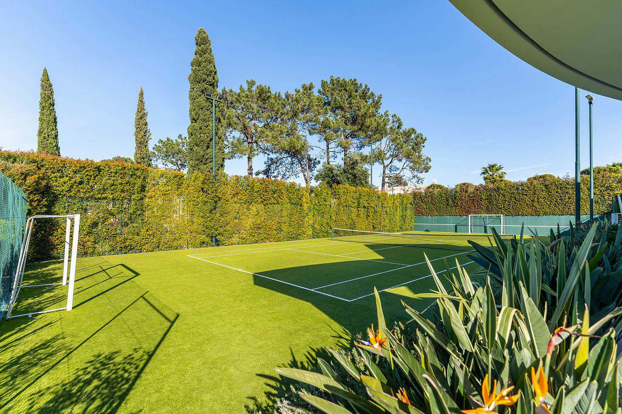 Casa Vouga, 5 bedroom villa in Quinta do Lago, Algarve