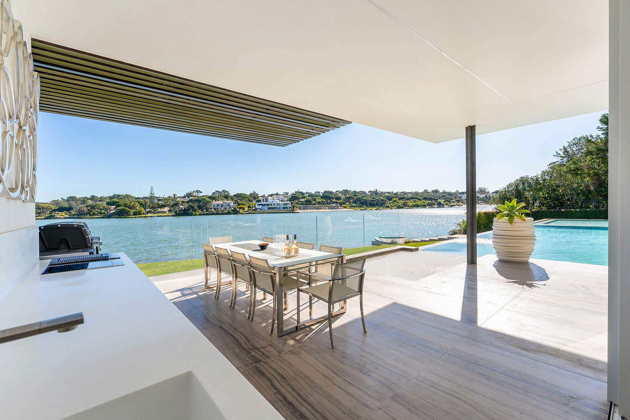 Villa Moonsplash, 7 bedroom villa in Quinta do Lago, Algarve