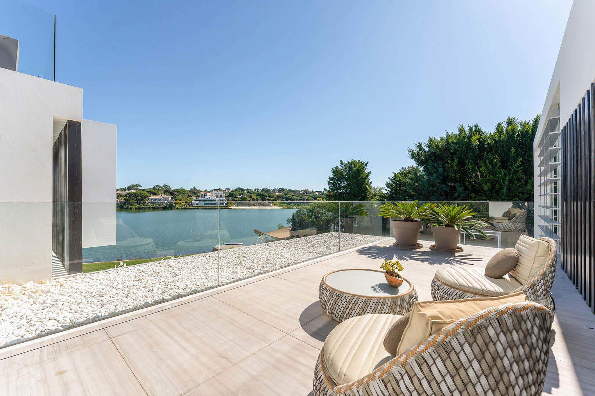 Villa Moonsplash, 7 bedroom villa in Quinta do Lago, Algarve