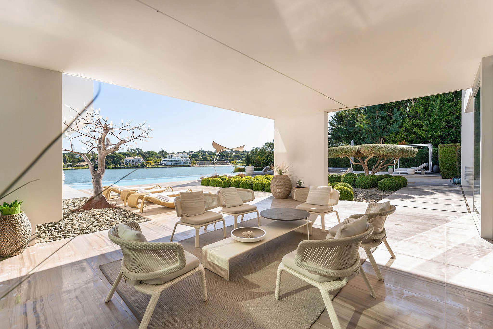 Villa Moonsplash, 7 bedroom villa in Quinta do Lago, Algarve