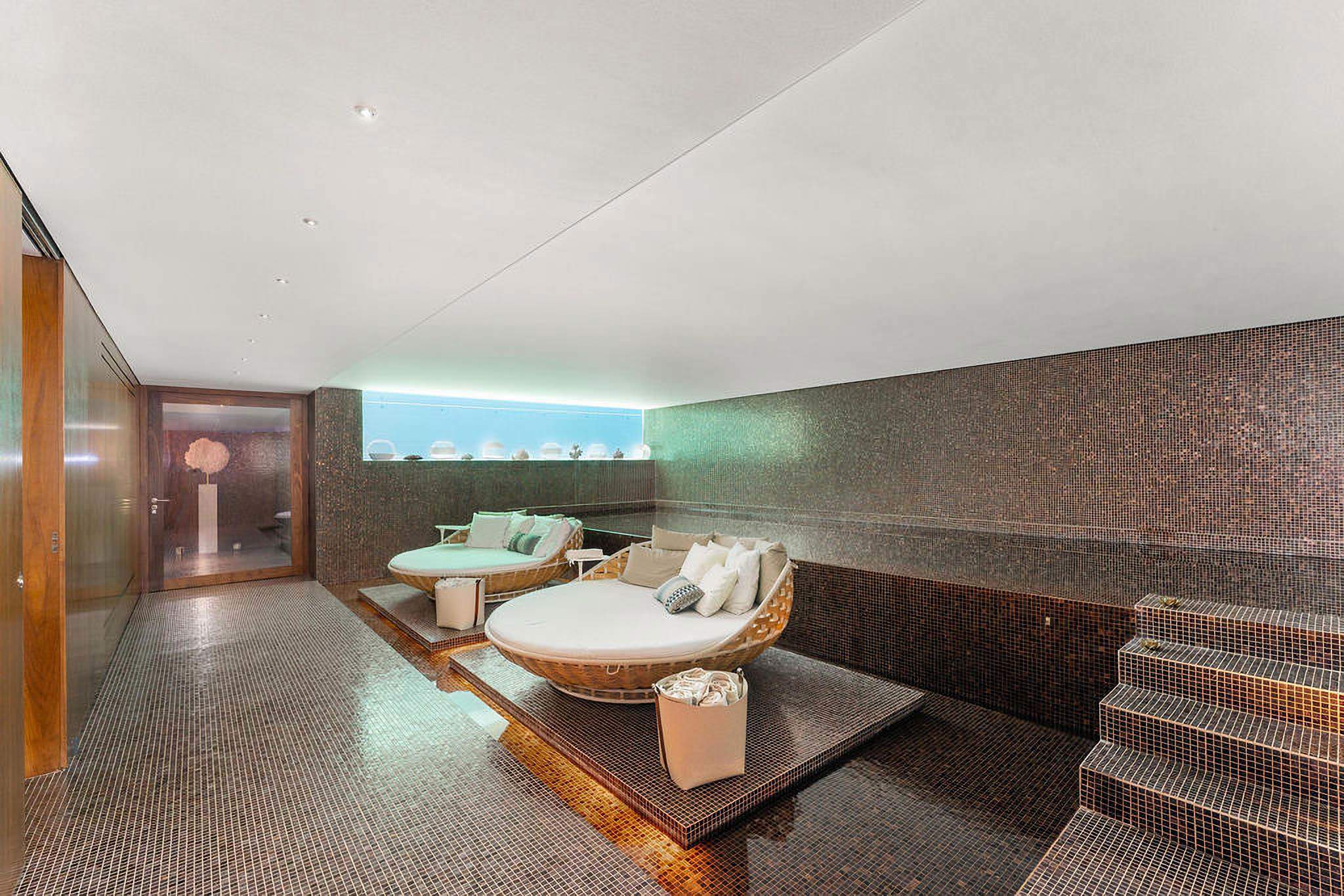 Villa Moonsplash, 7 bedroom villa in Quinta do Lago, Algarve