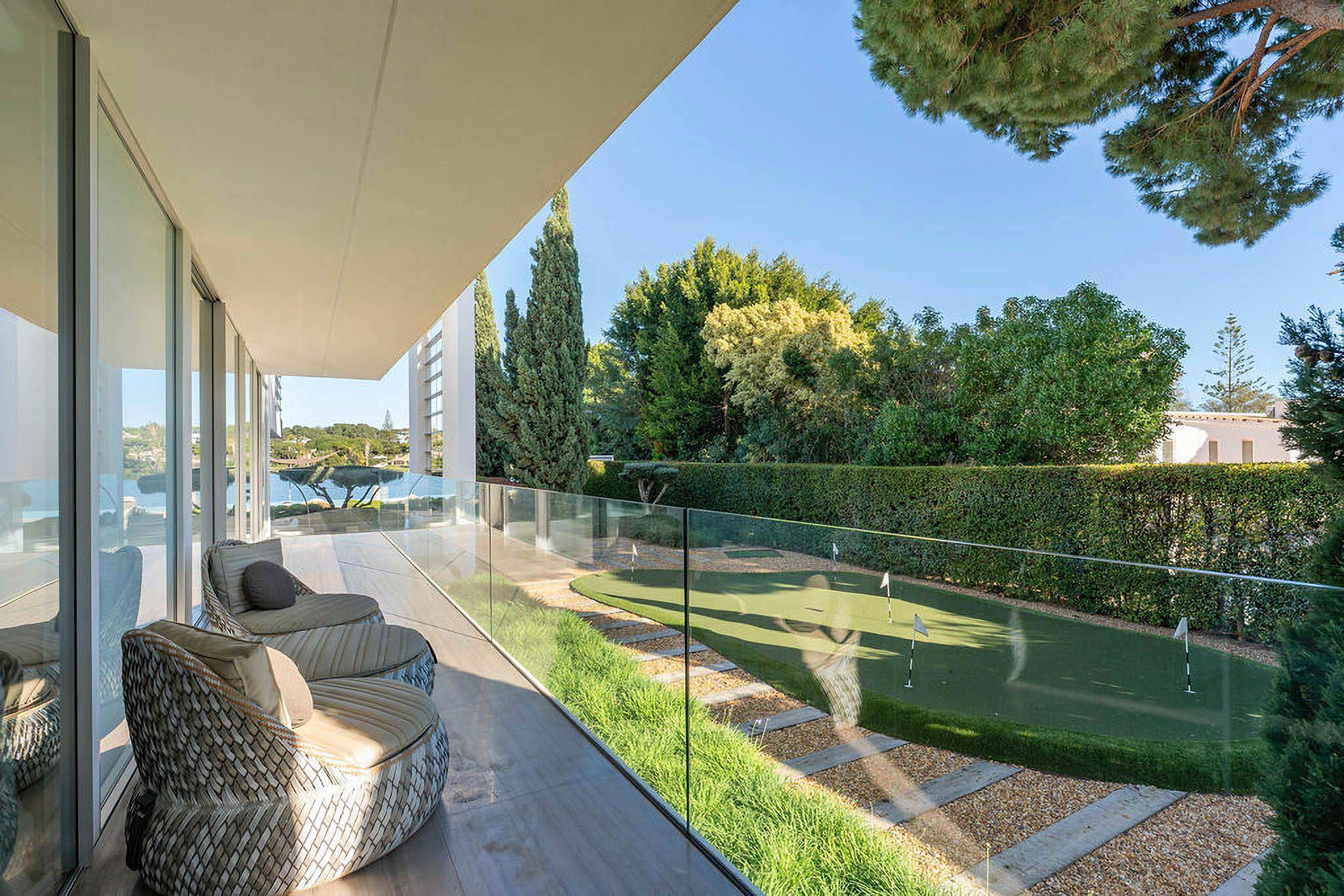 Villa Moonsplash, 7 bedroom villa in Quinta do Lago, Algarve