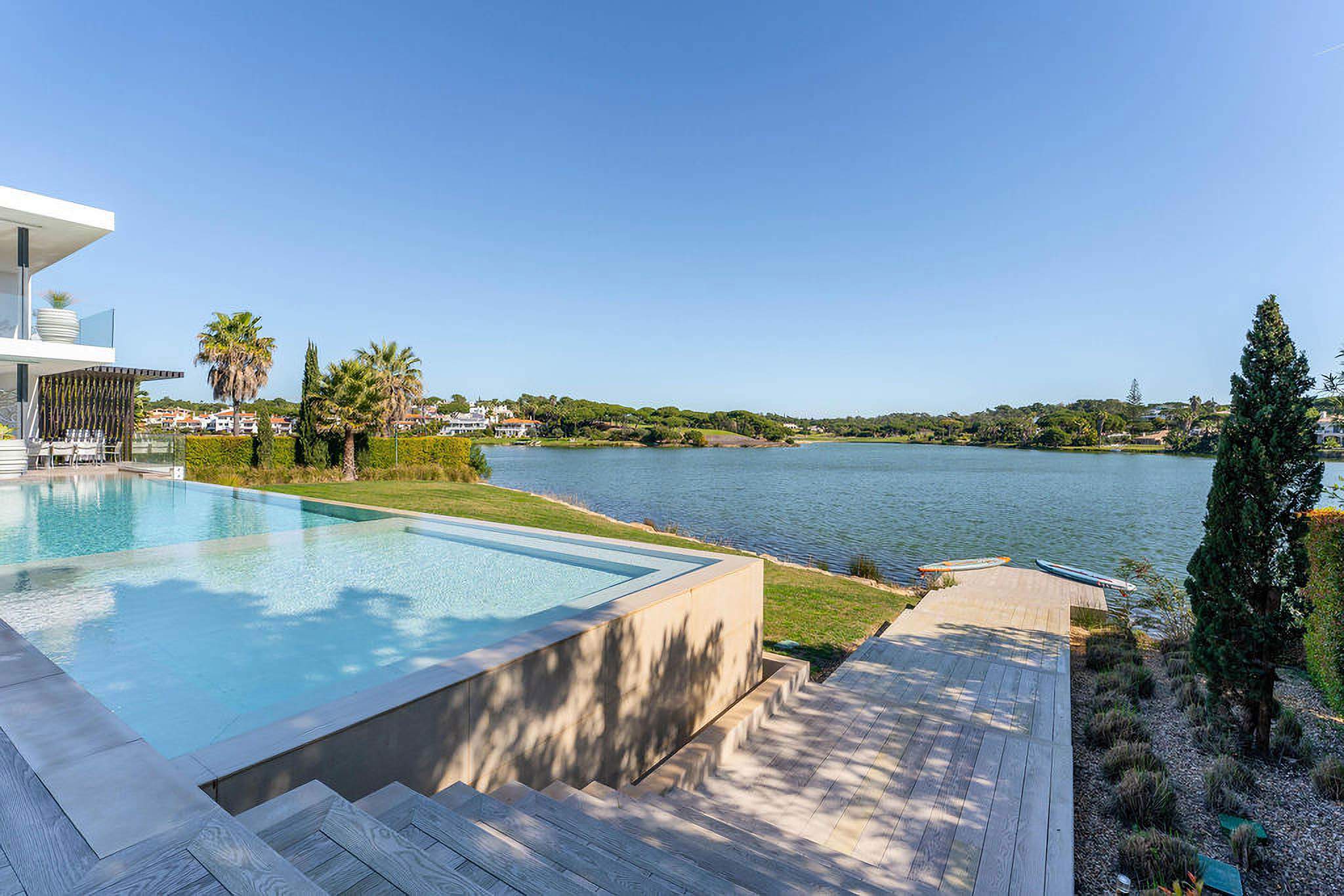 Villa Moonsplash, 7 bedroom villa in Quinta do Lago, Algarve
