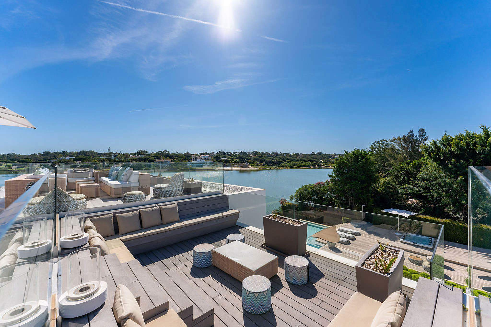 Villa Moonsplash, 7 bedroom villa in Quinta do Lago, Algarve