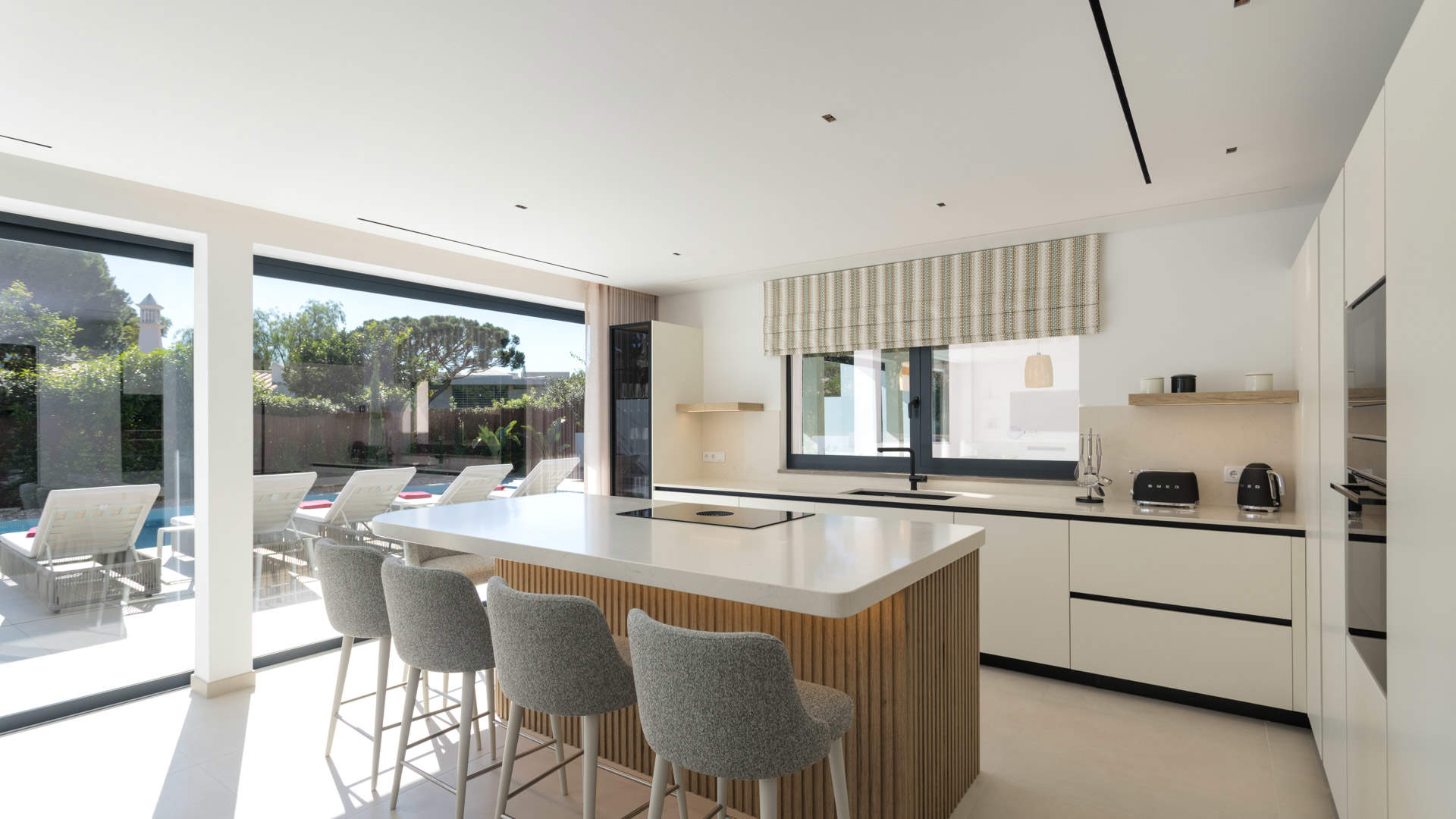 Villa de Madeira, 4 bedroom villa in Vale do Lobo, Algarve