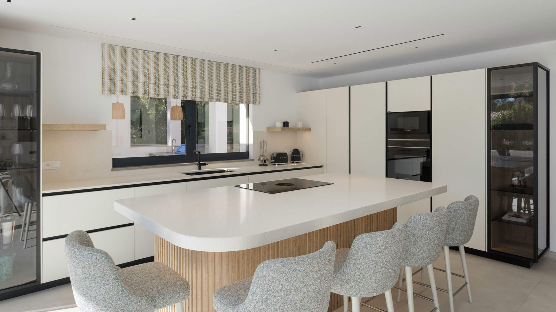 Villa de Madeira, 4 bedroom villa in Vale do Lobo, Algarve