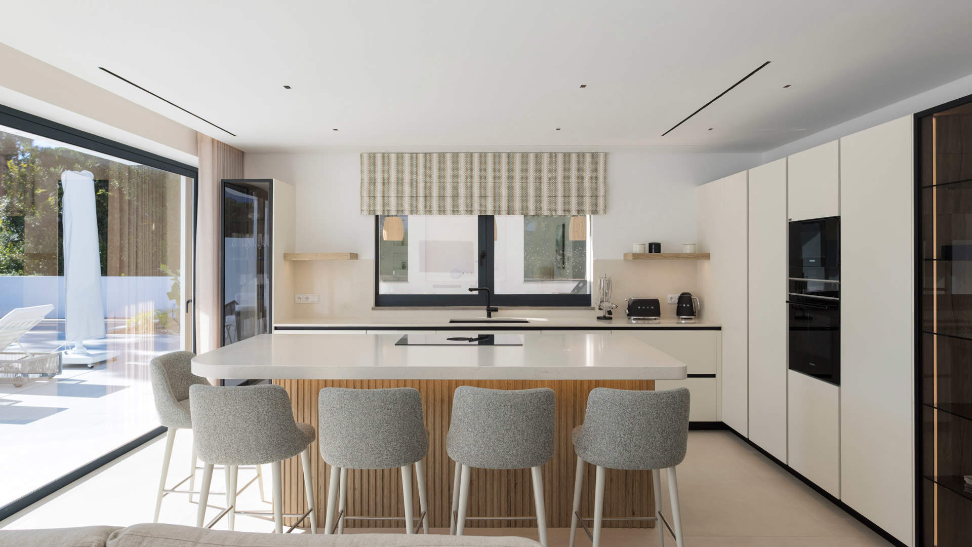 Villa de Madeira, 4 bedroom villa in Vale do Lobo, Algarve