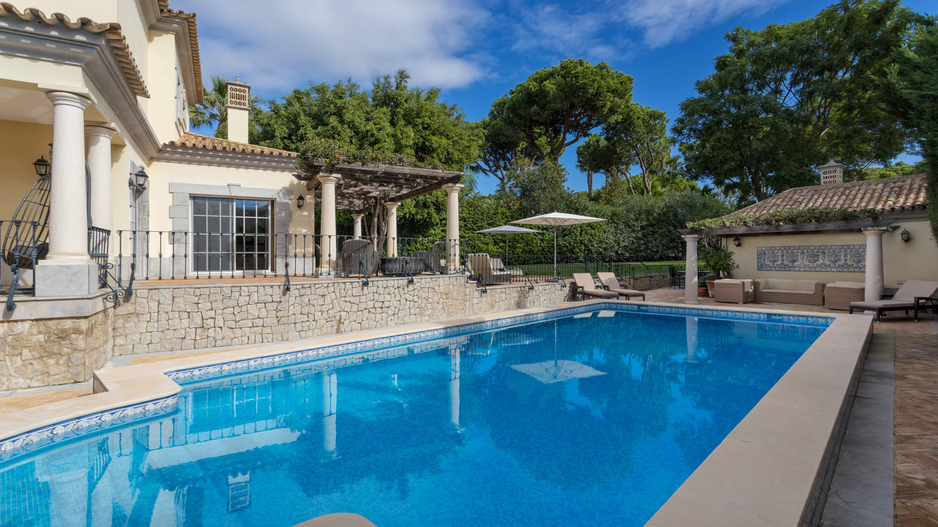 Villa Mirar, 5 bedroom villa in Quinta do Lago, Algarve