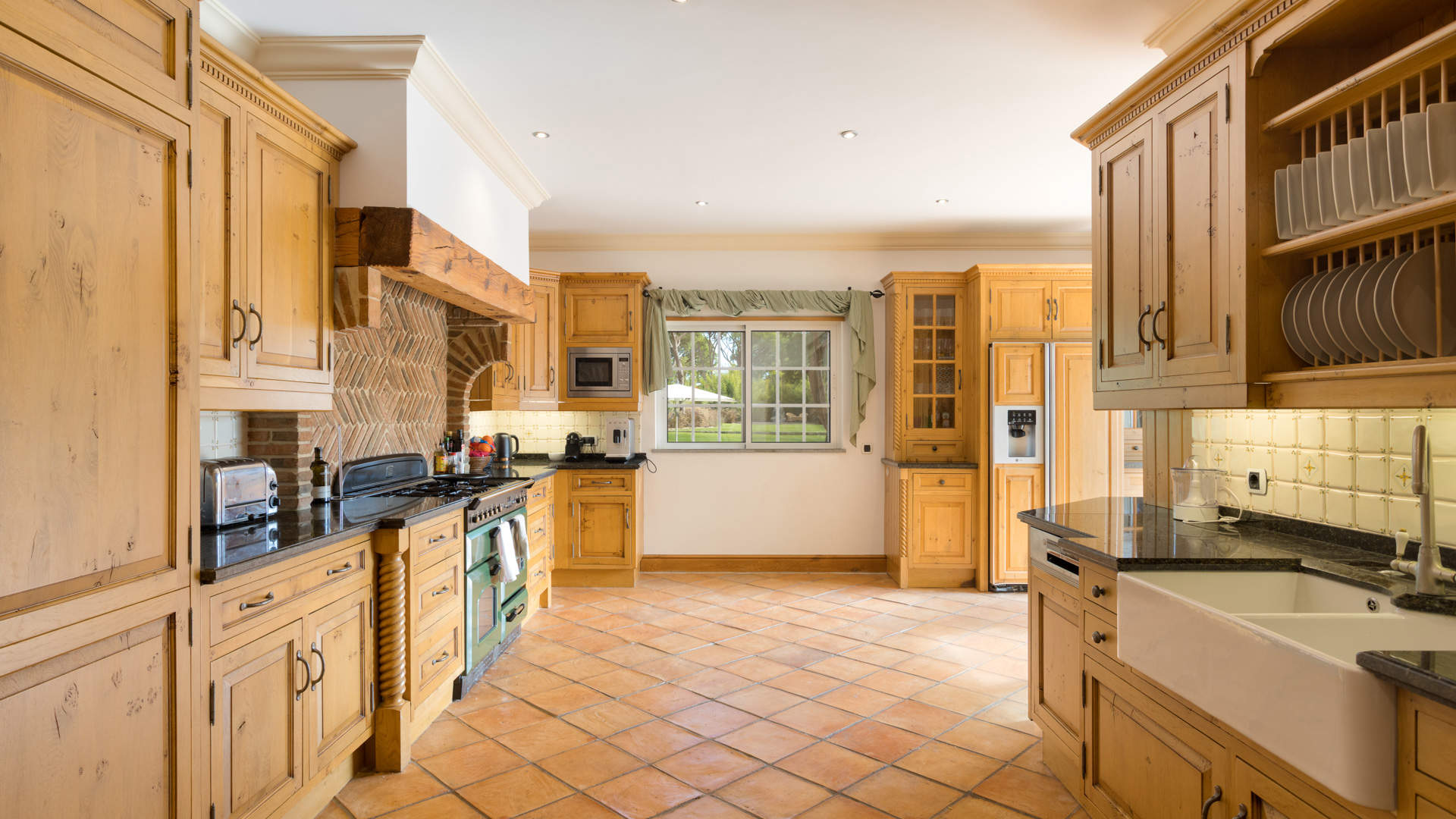 Villa Mirar, 5 bedroom villa in Quinta do Lago, Algarve