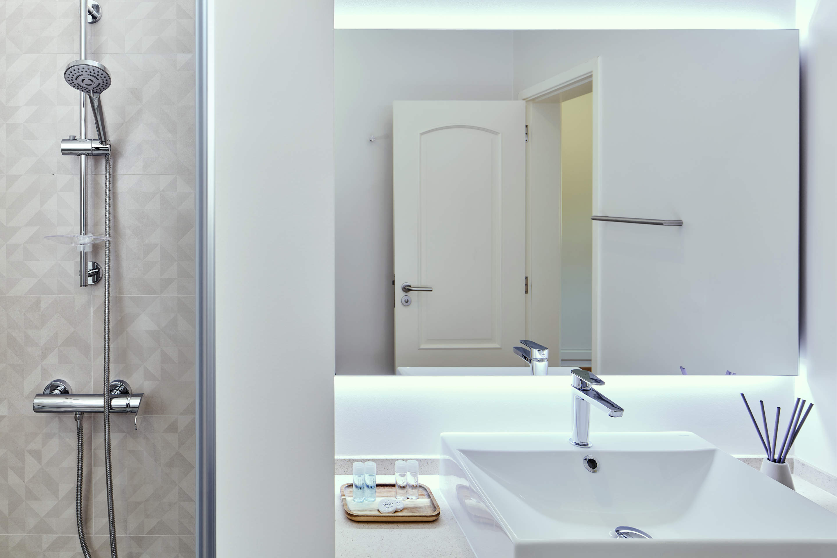 Ancao Gardens Three Bedroom Linked Villa Monday changeover, 3 bedroom villa in Quinta do Lago, Algarve