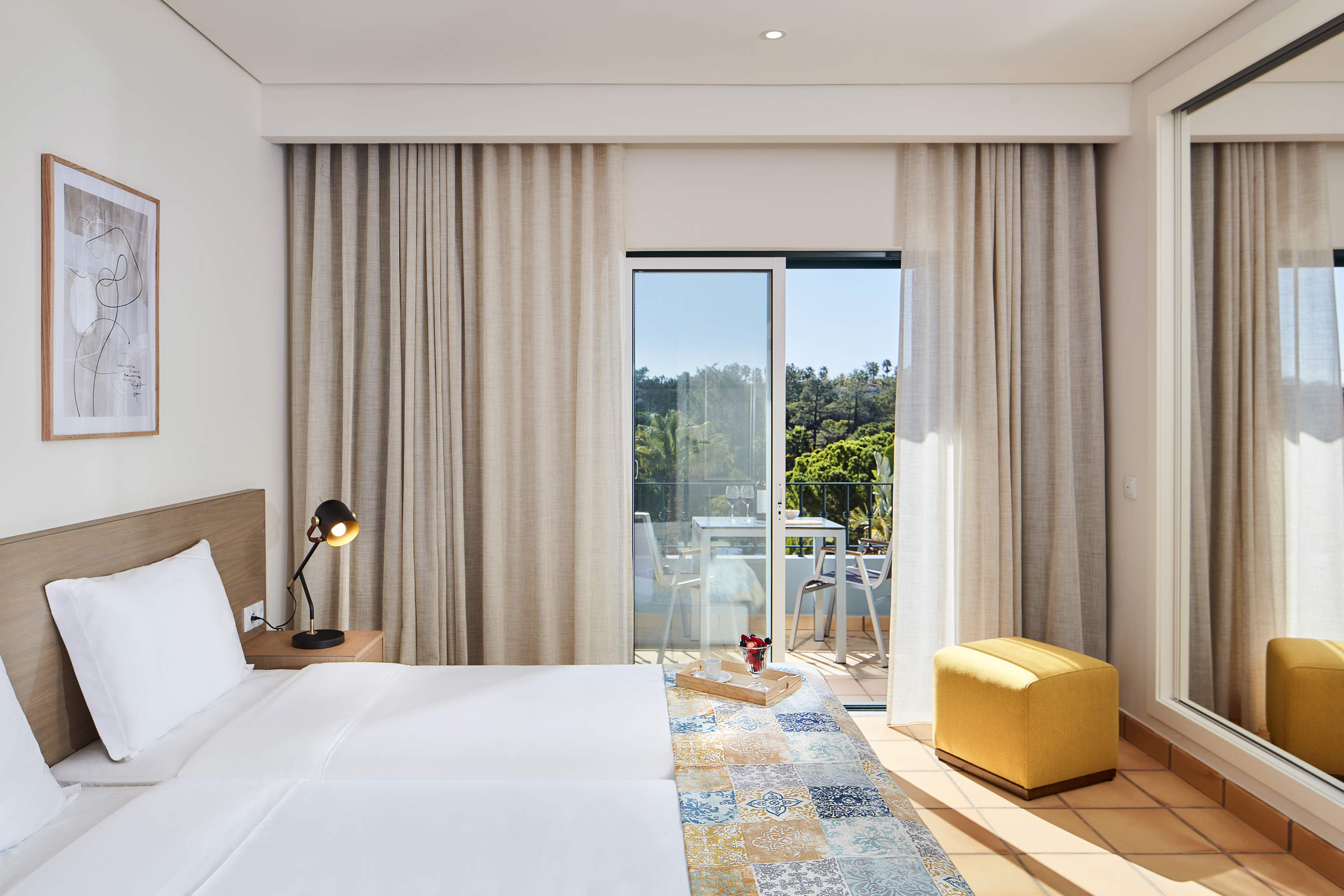 Ancao Gardens Three Bedroom Linked Villa Monday changeover, 3 bedroom villa in Quinta do Lago, Algarve