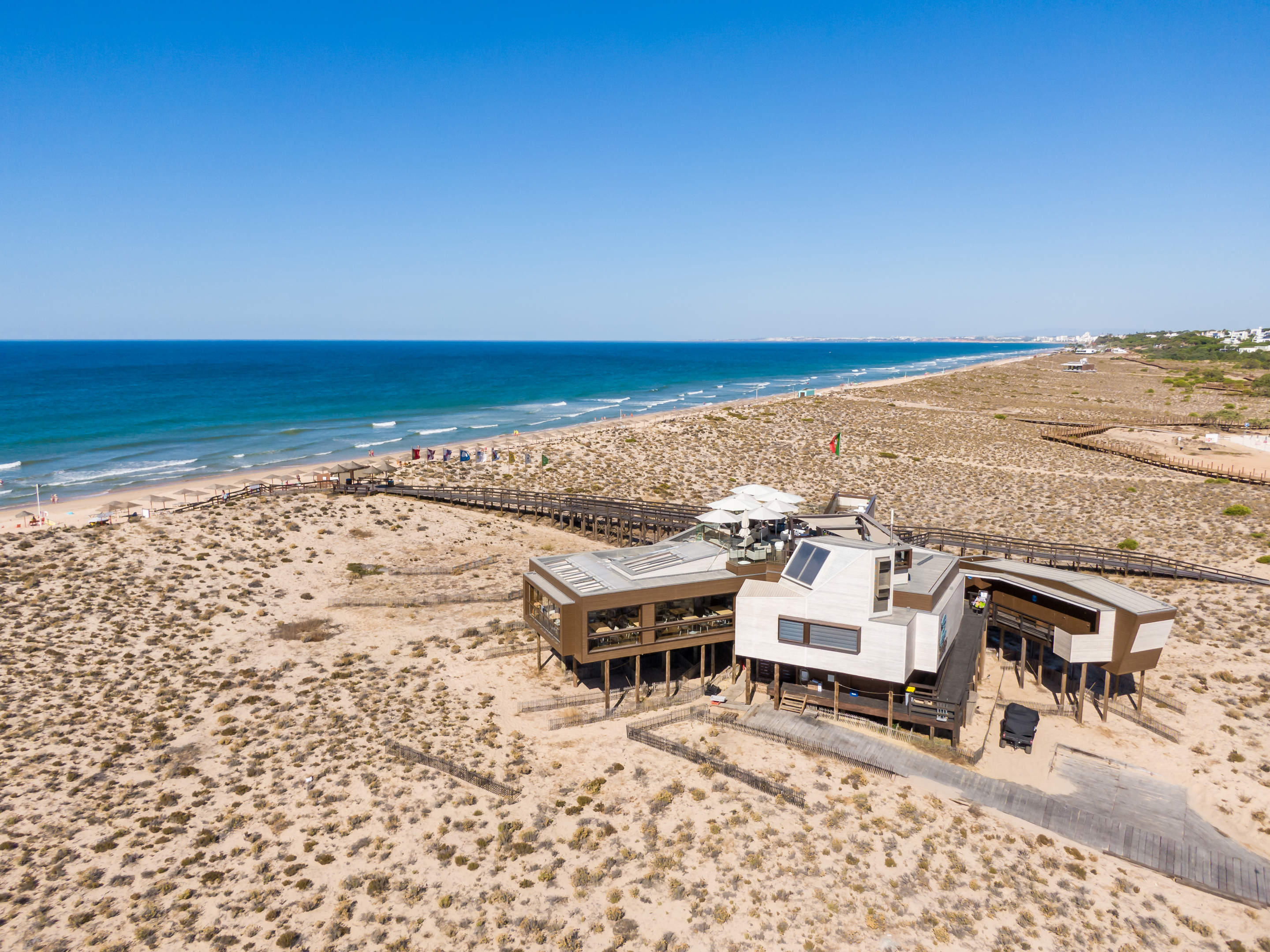Ancao Gardens Three Bedroom Linked Villa Monday changeover, 3 bedroom villa in Quinta do Lago, Algarve
