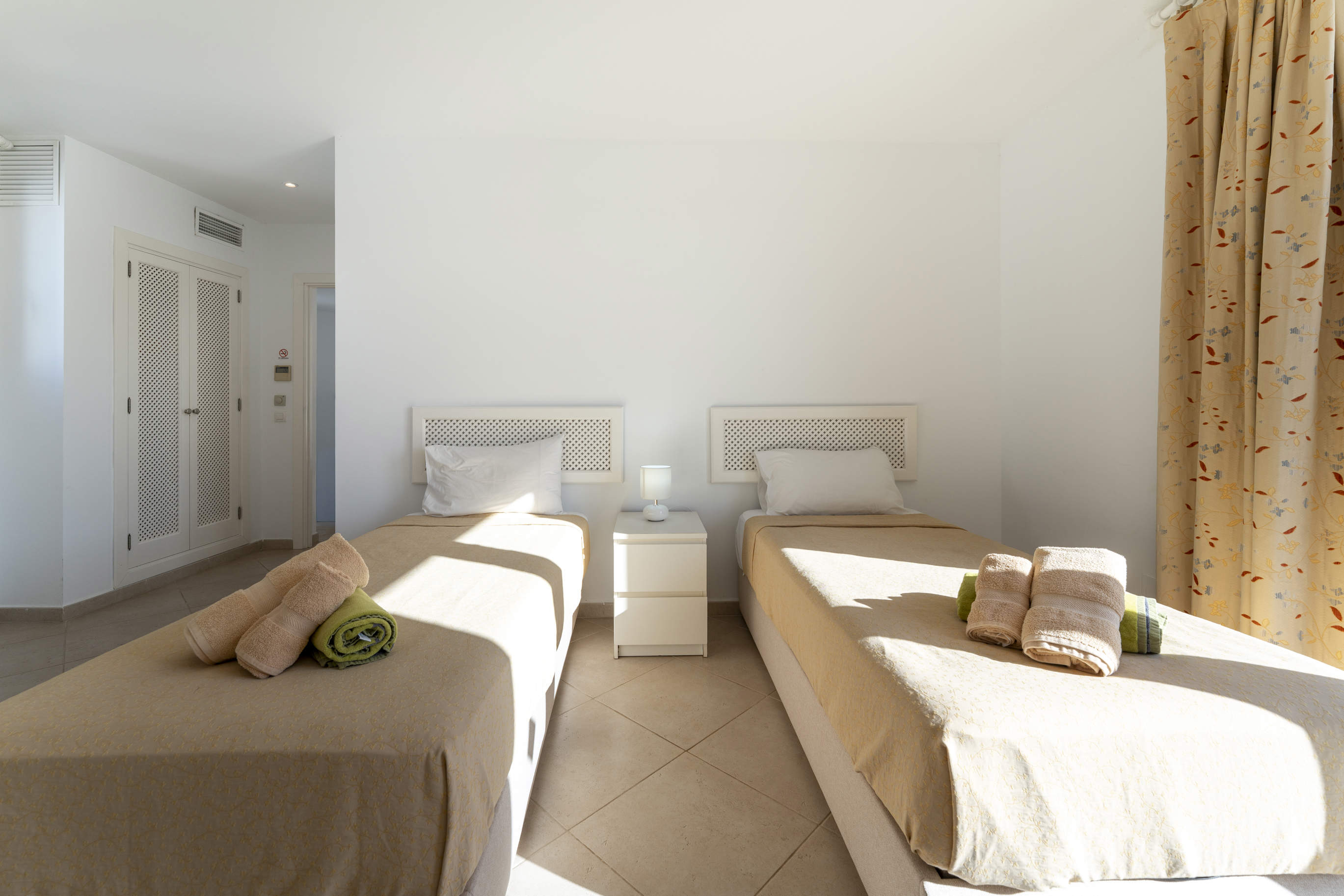 Casa Alicia, 3 bedroom villa in Cala d'Or , Majorca