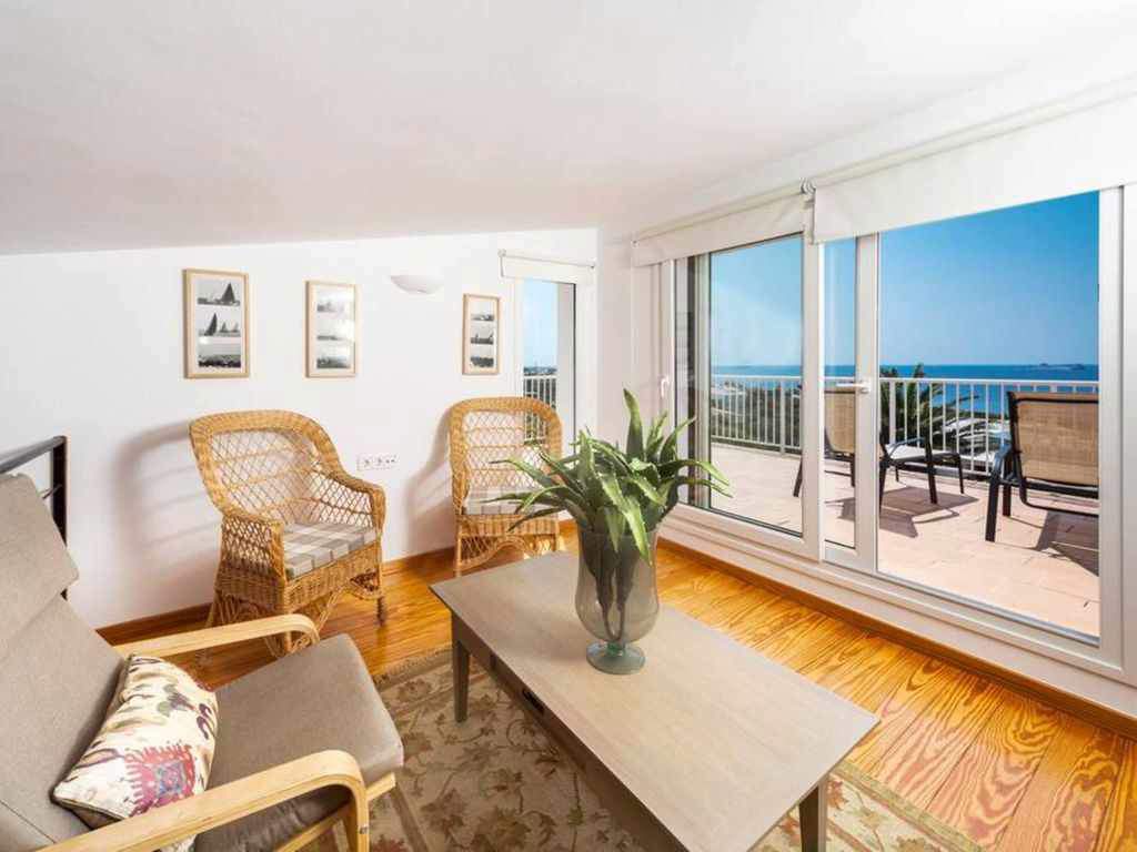 Villa Atalaya, 3 bedroom villa in Mahon, San Luis & South East, Menorca