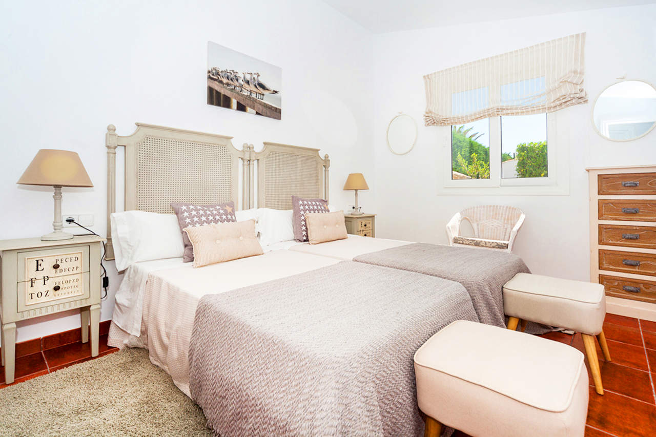 Villa Turquesa, 4 bedroom villa in Mahon, San Luis & South East, Menorca