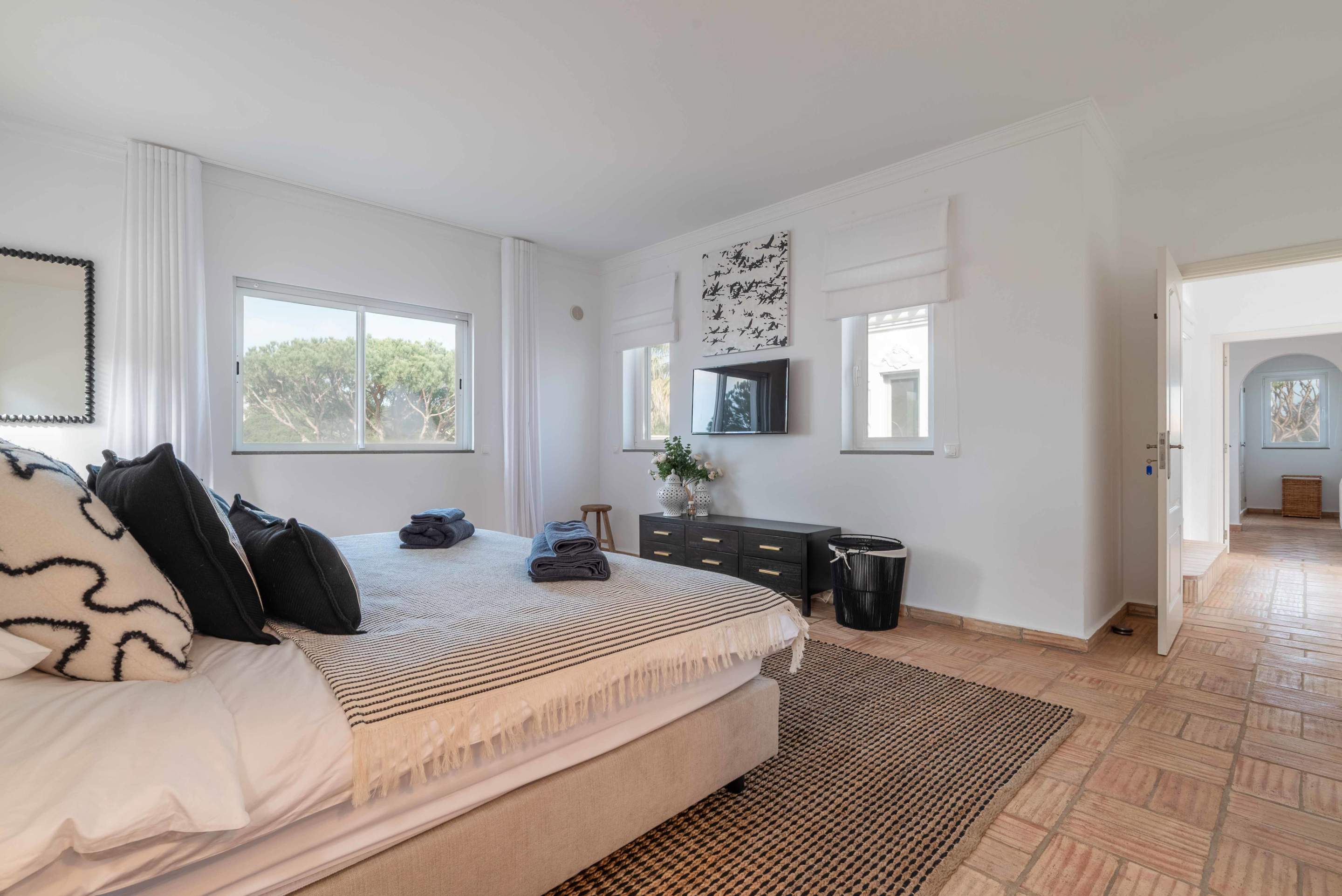 Villa Marchesa, 4 bedroom villa in Vale do Lobo, Algarve