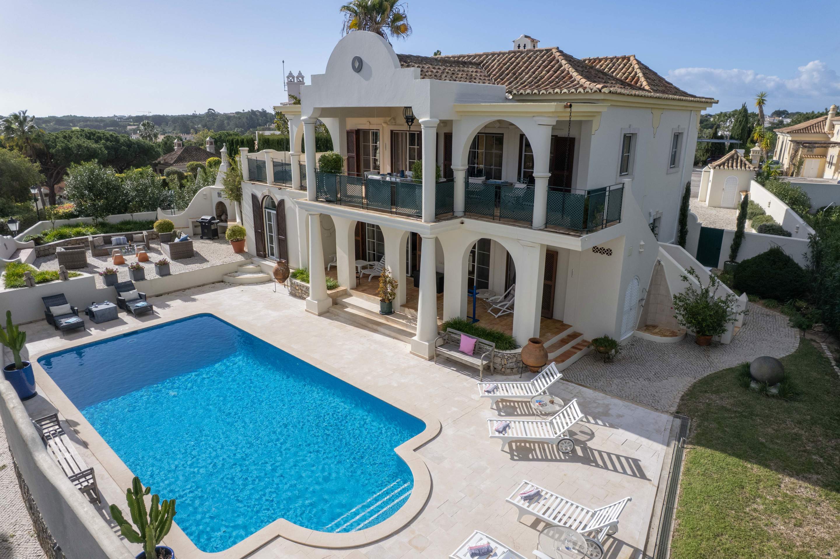 Villa Pau-Lo, 4 bedroom villa in Quinta do Lago, Algarve