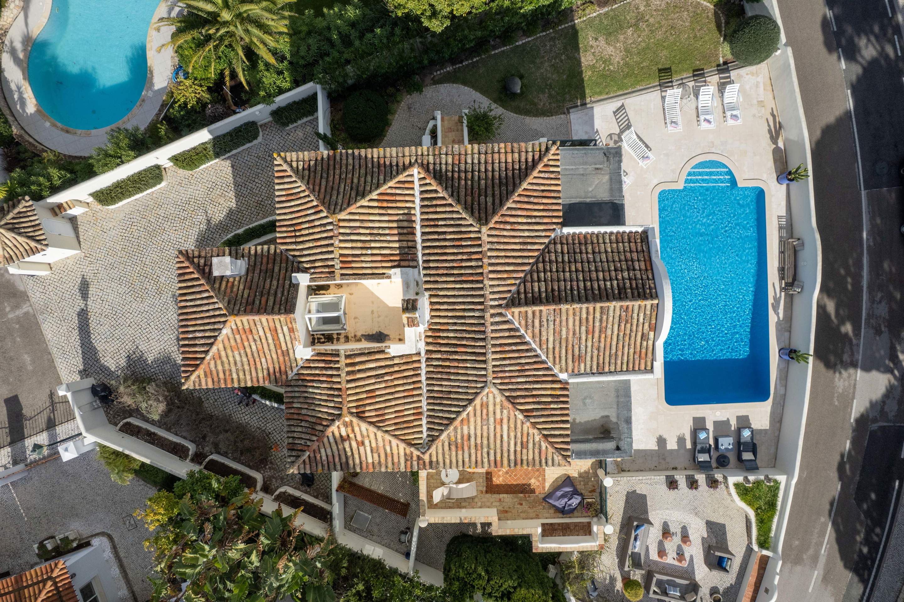 Villa Pau-Lo, 4 bedroom villa in Quinta do Lago, Algarve